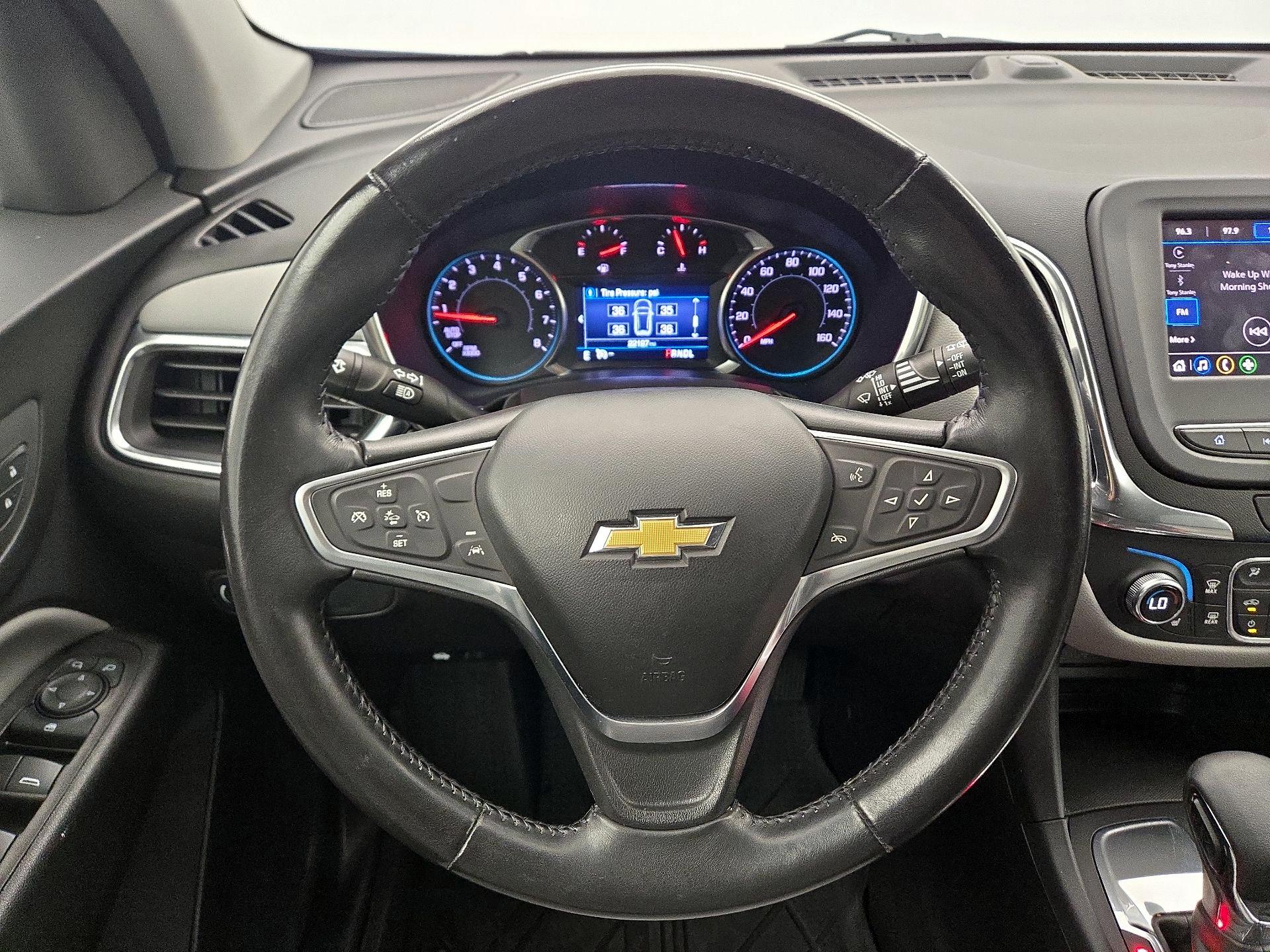 Thumbnail: 2022 Chevrolet Equinox - 10