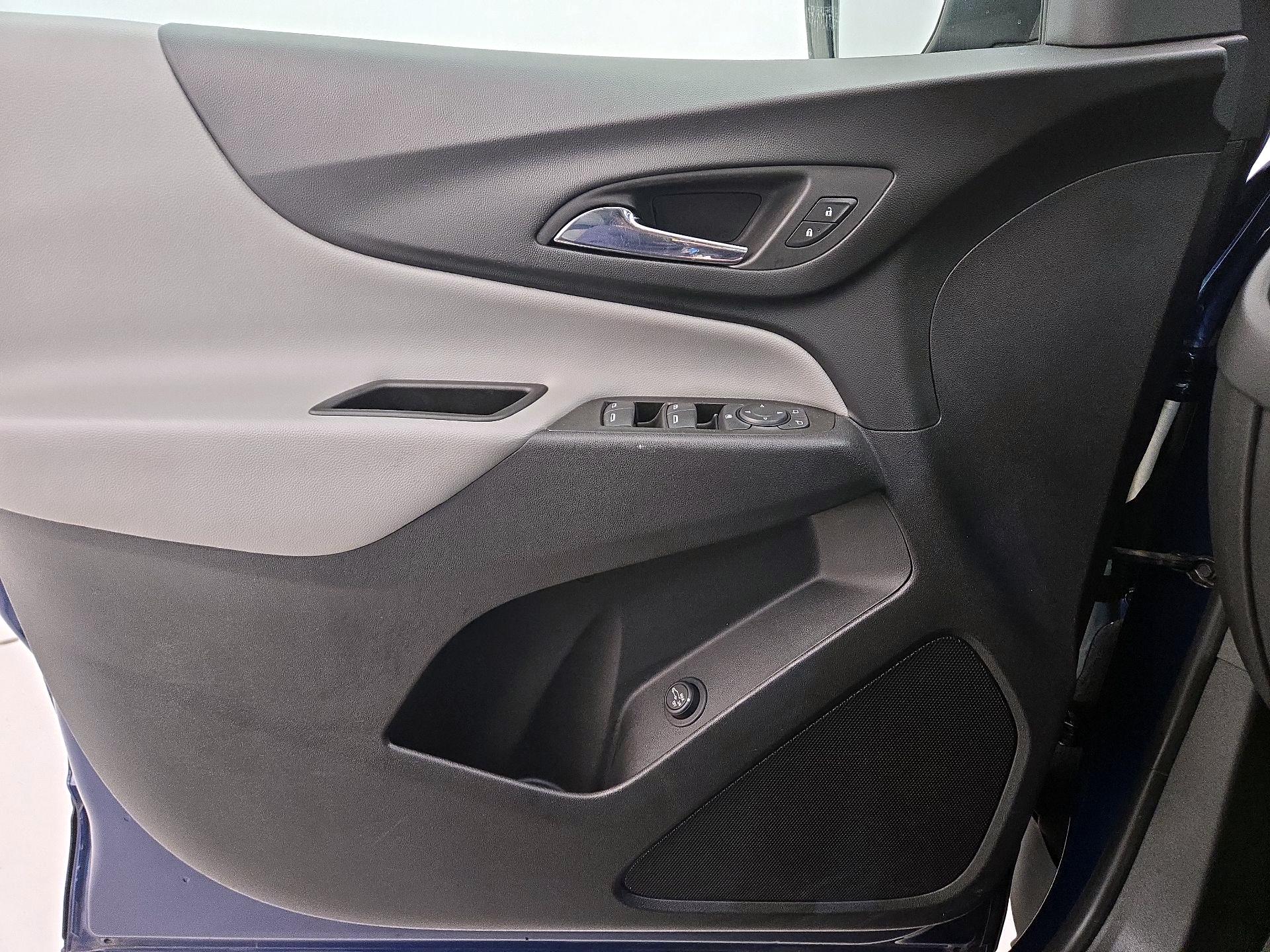 Thumbnail: 2022 Chevrolet Equinox - 12