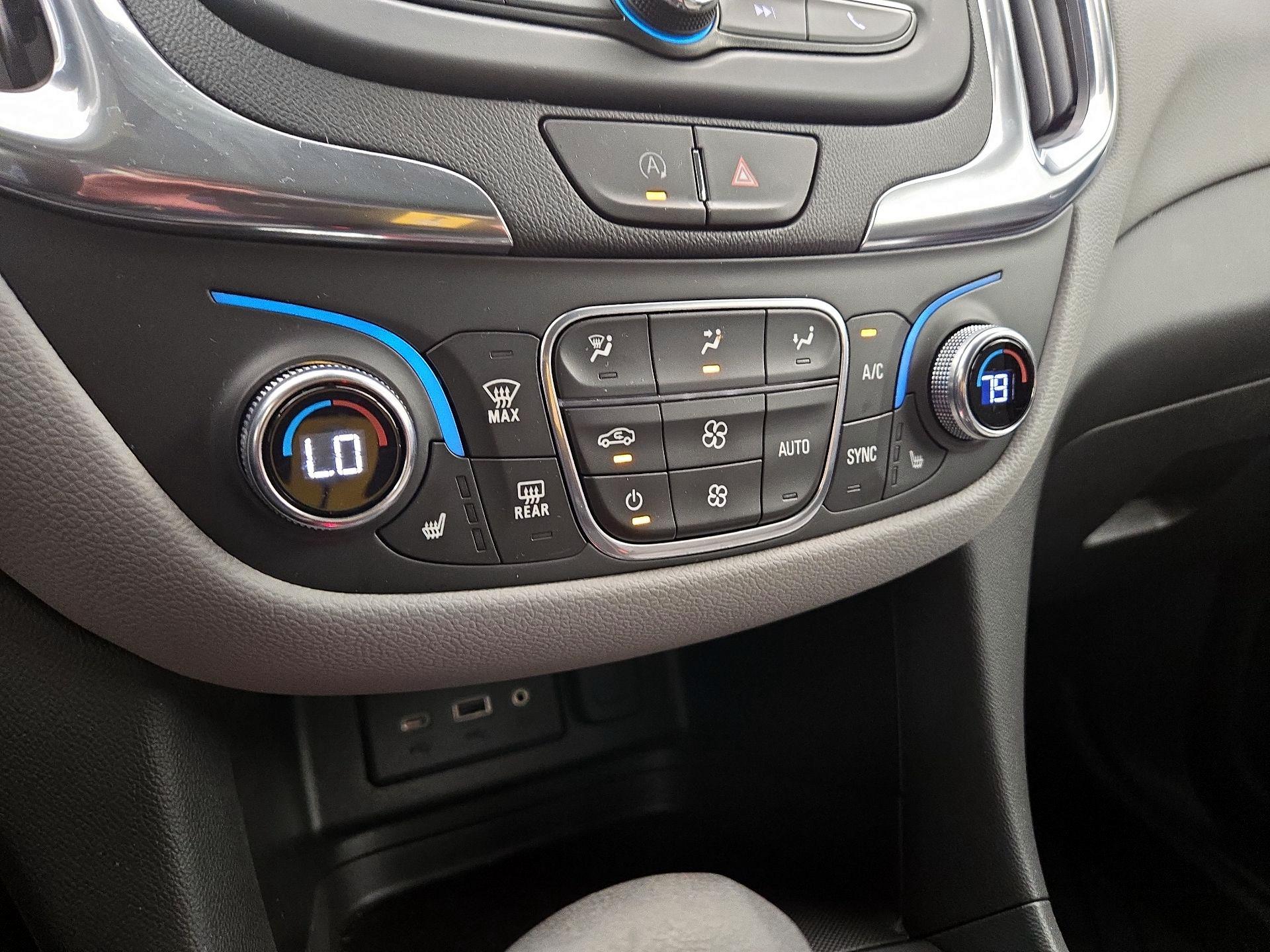 Thumbnail: 2022 Chevrolet Equinox - 16