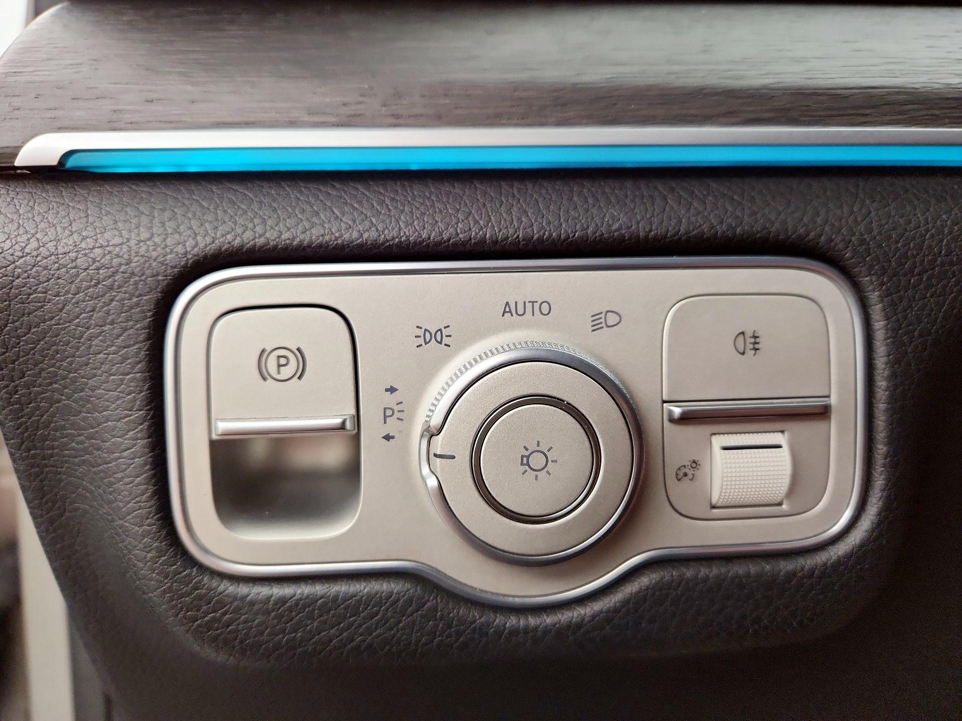 Thumbnail: 2020 Mercedes-Benz GLE - 13