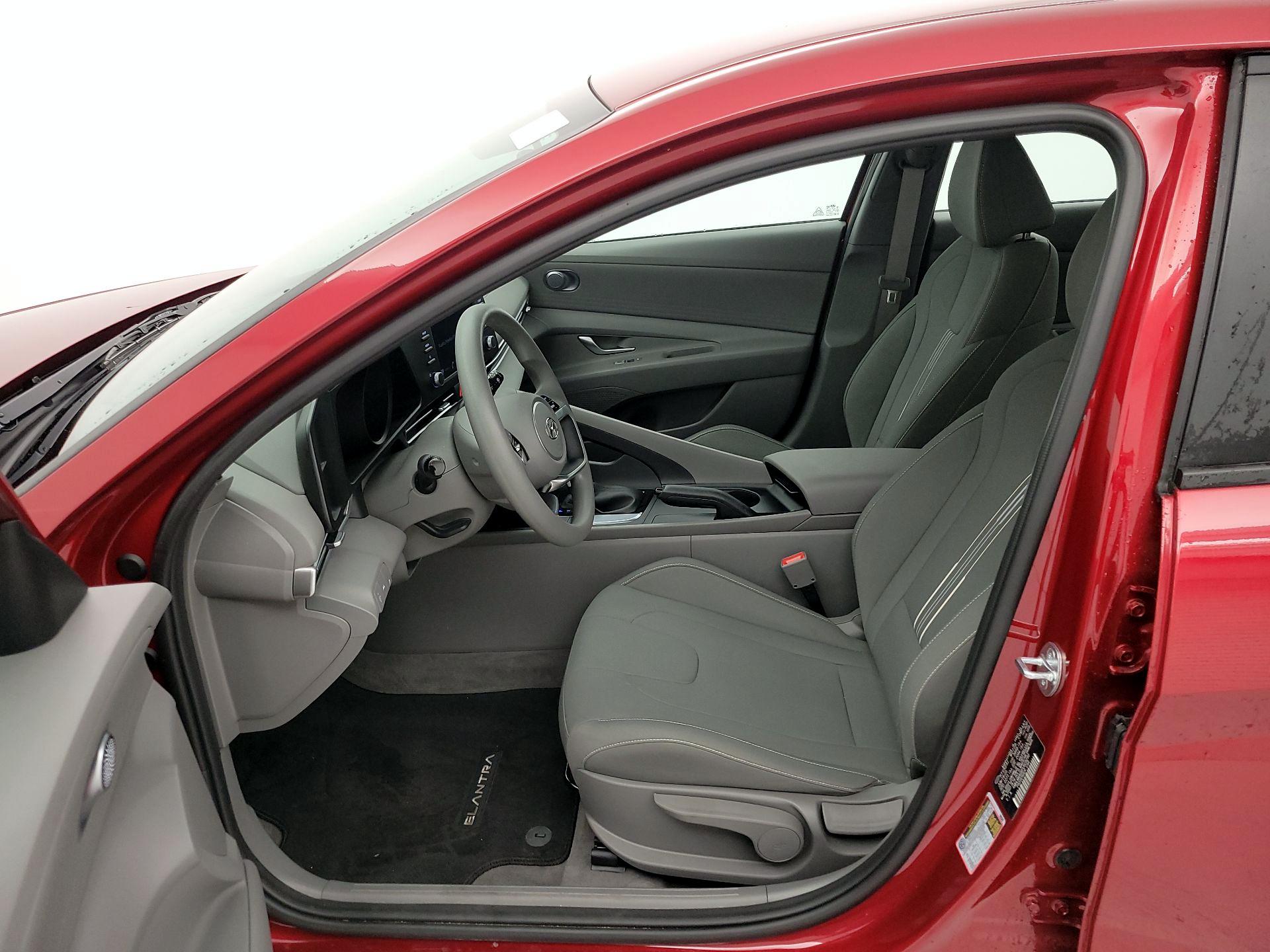 Thumbnail: 2023 Hyundai Elantra - 11