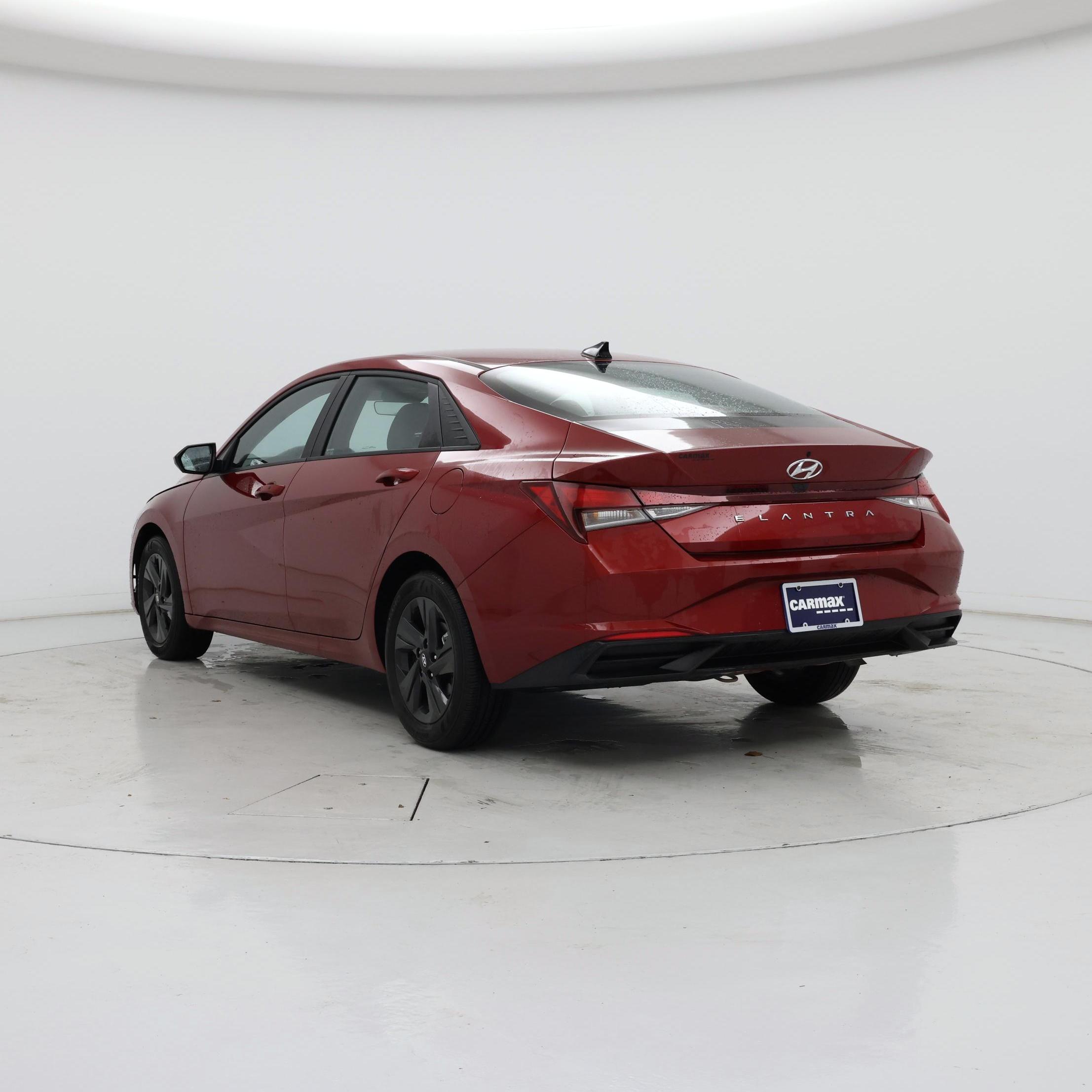 Thumbnail: 2023 Hyundai Elantra - 2