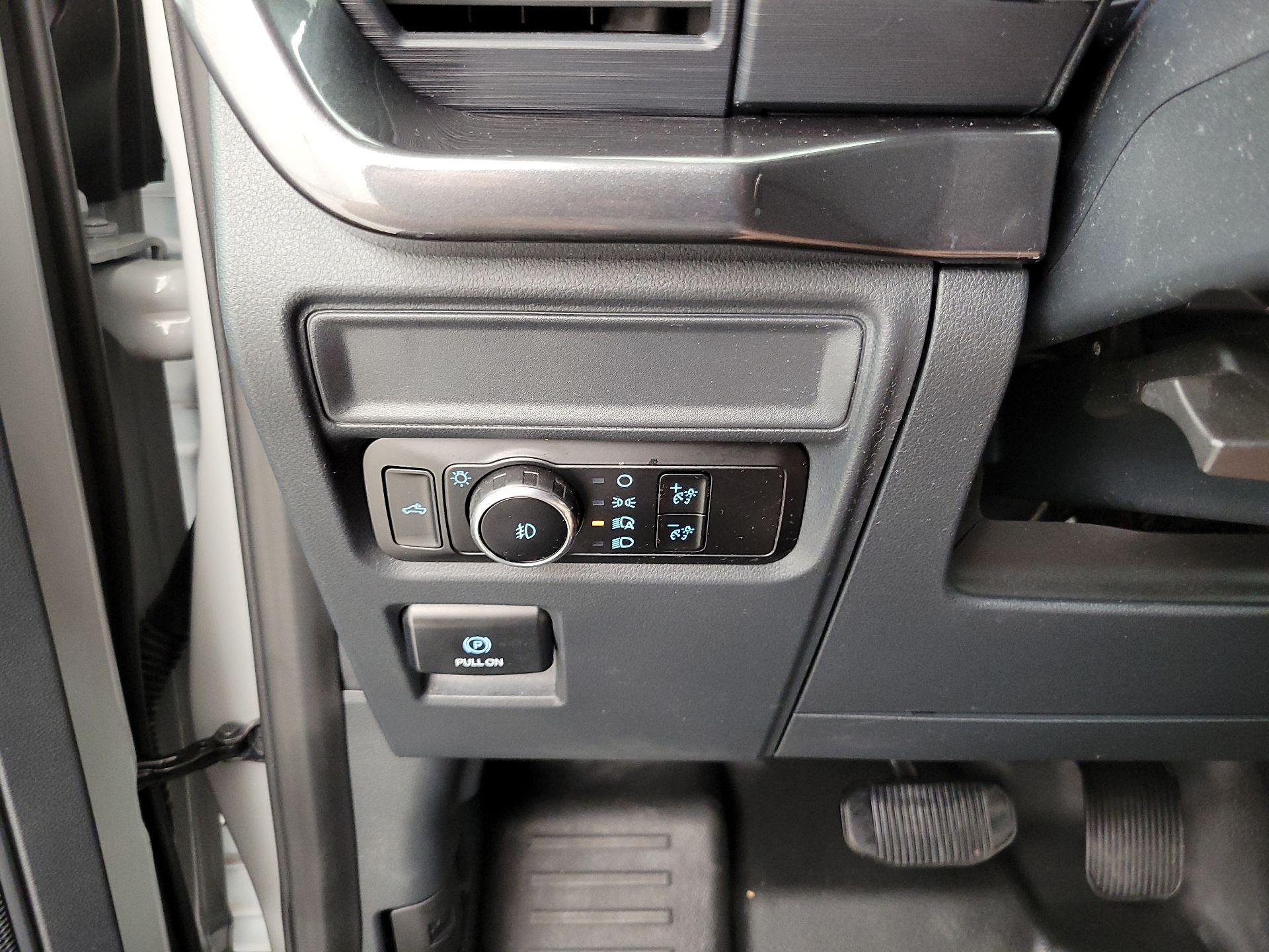 Thumbnail: 2023 Ford F-150 - 13