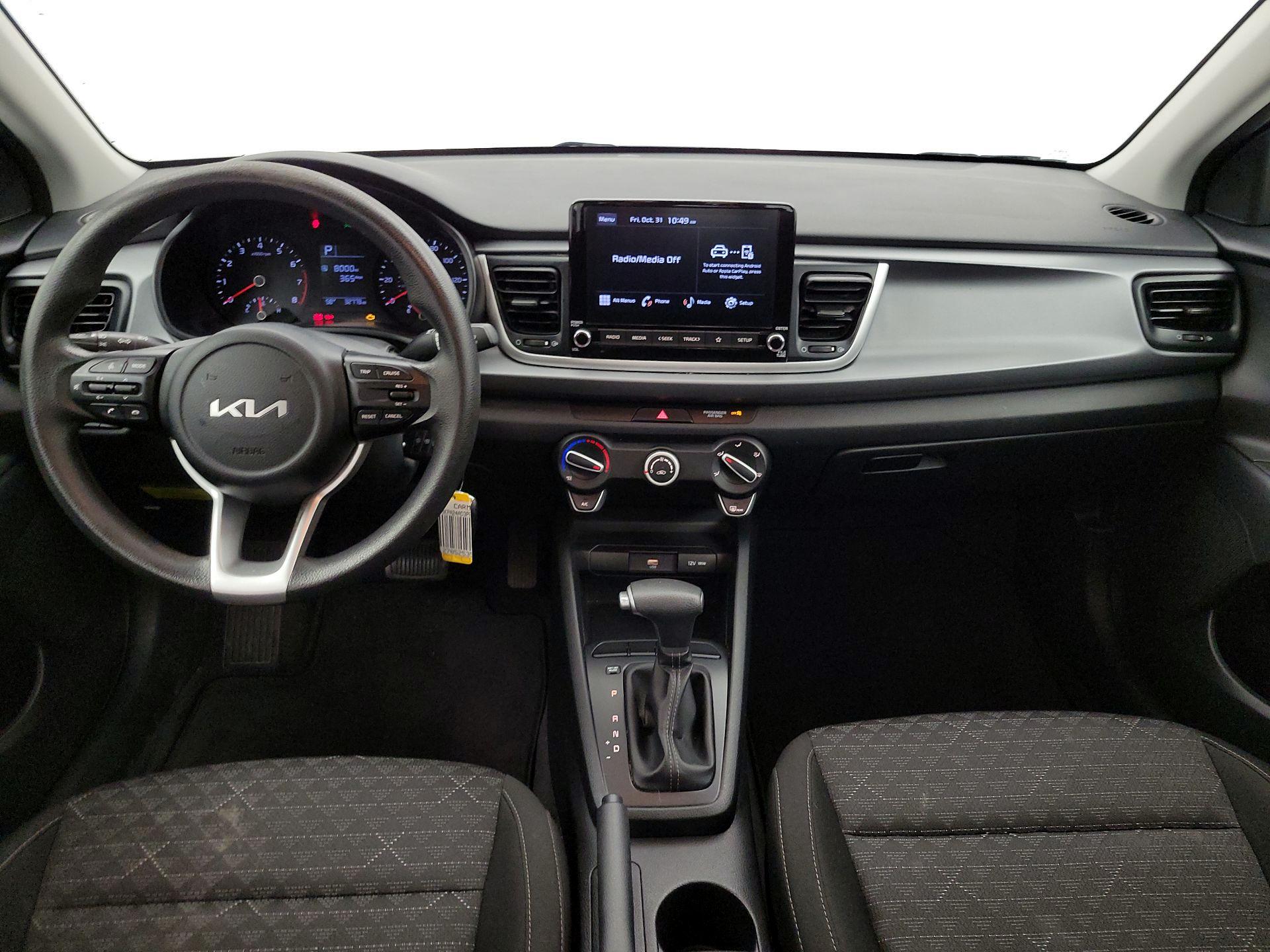 Thumbnail: 2023 Kia Rio - 9