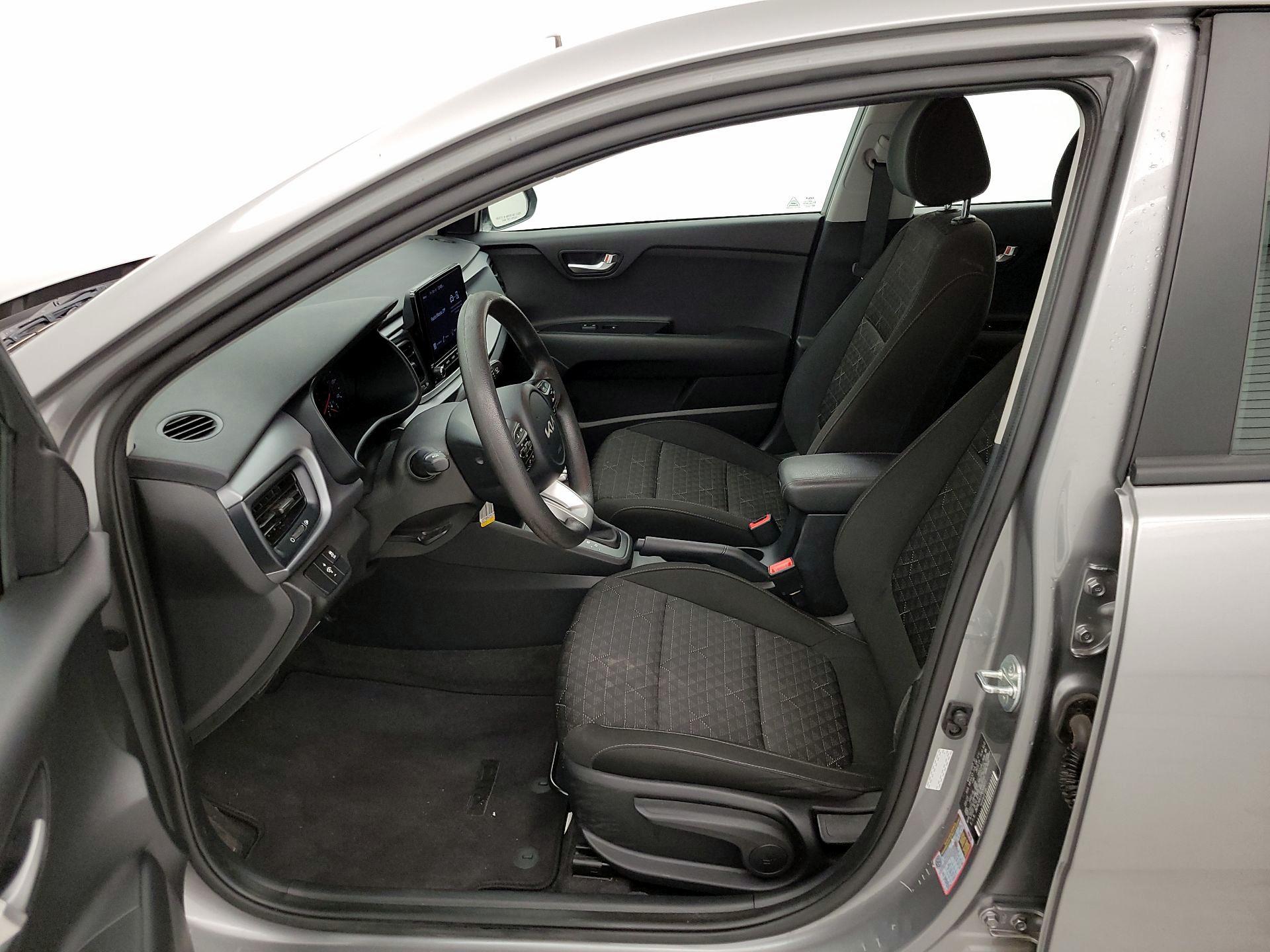 Thumbnail: 2023 Kia Rio - 11