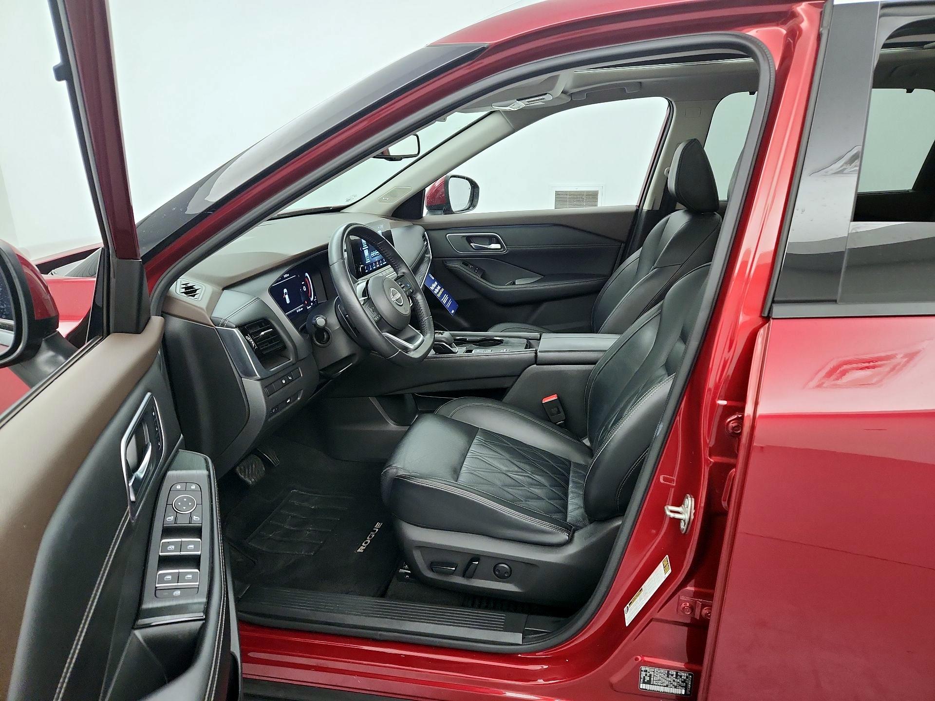 Thumbnail: 2022 Nissan Rogue - 11