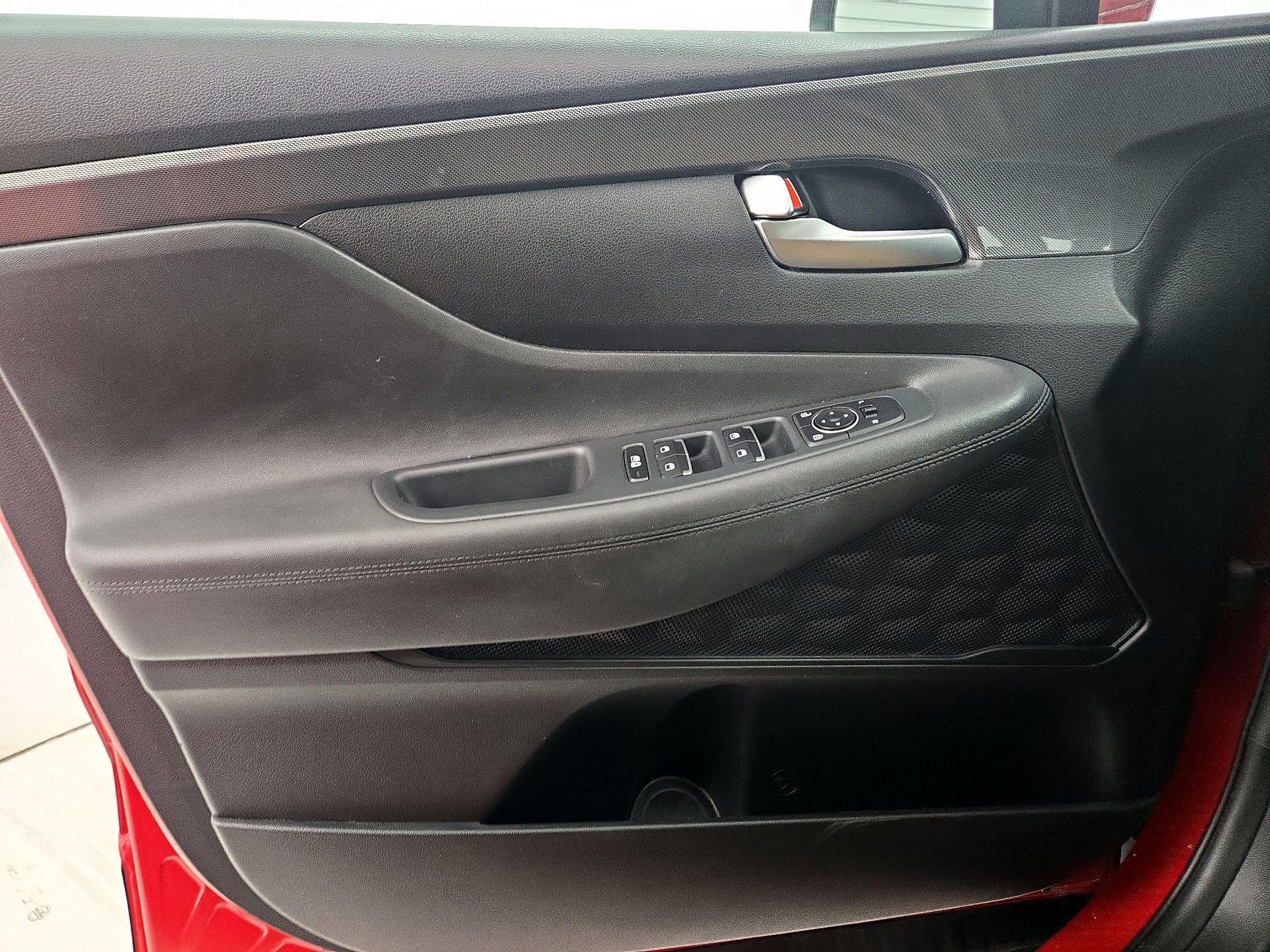 Thumbnail: 2022 Hyundai Santa Fe - 12