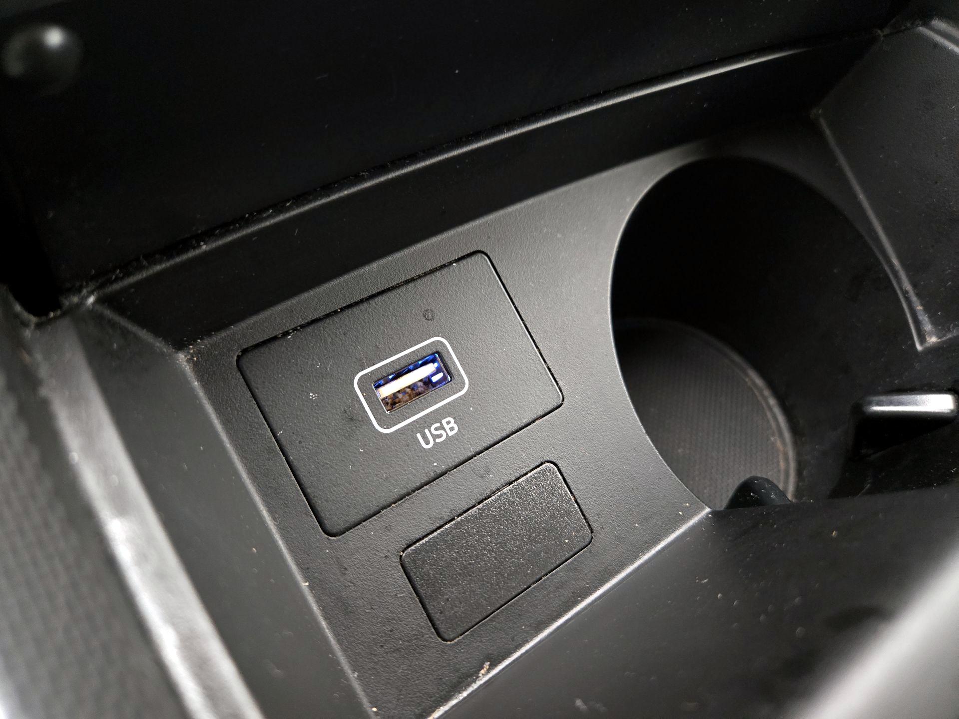 Thumbnail: 2022 Hyundai Santa Fe - 18