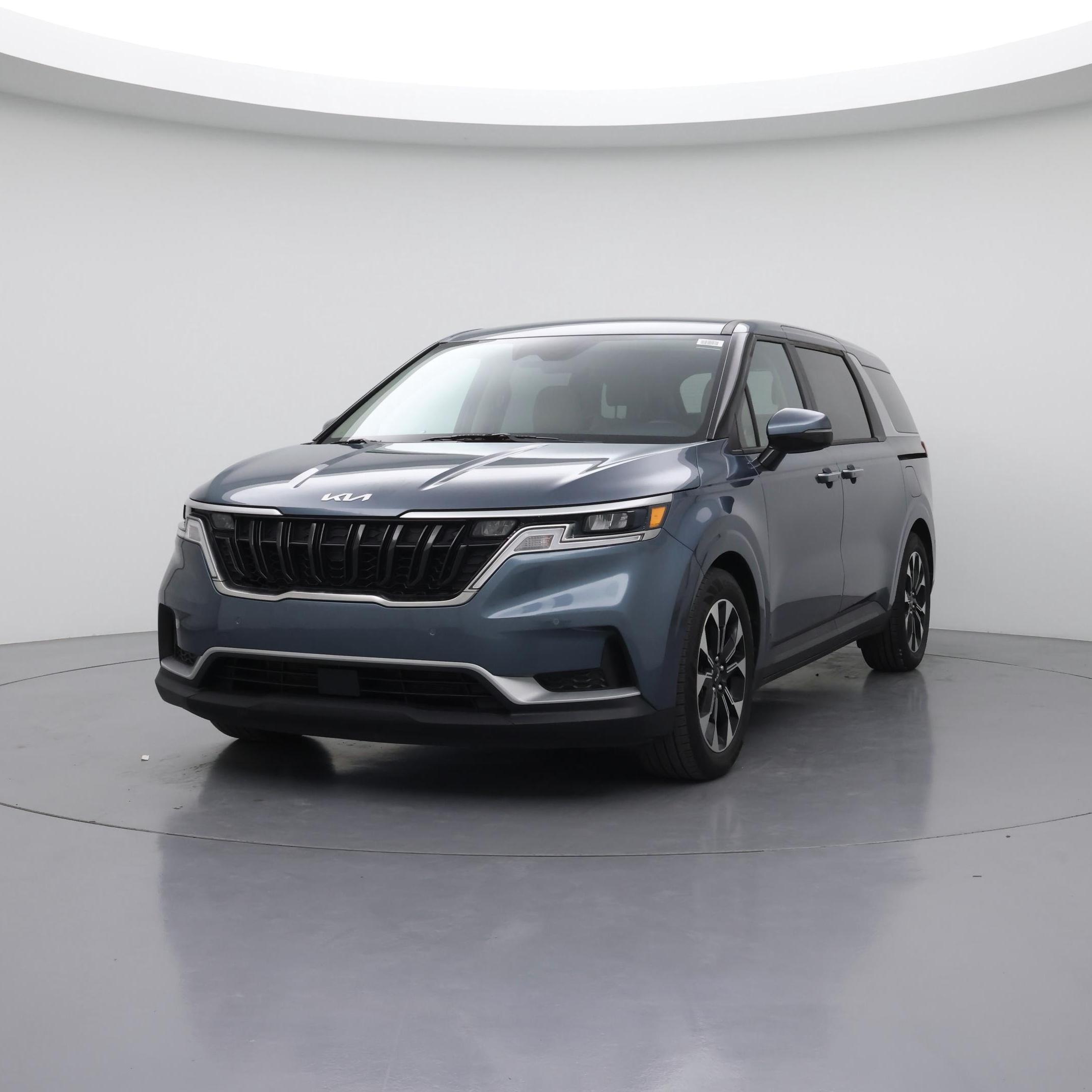 Thumbnail: 2023 Kia Carnival - 4