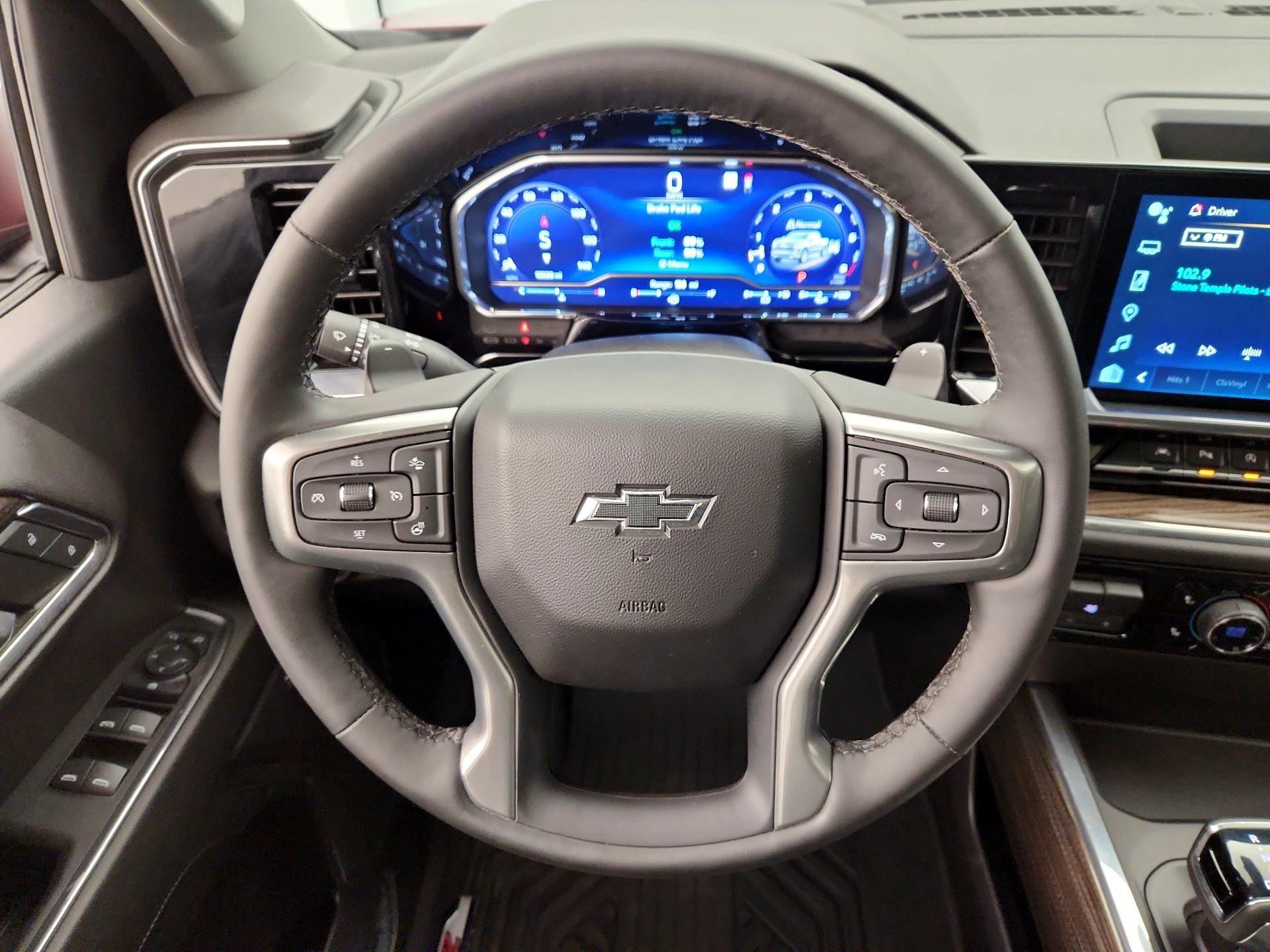 Thumbnail: 2023 Chevrolet Silverado 1500 - 10