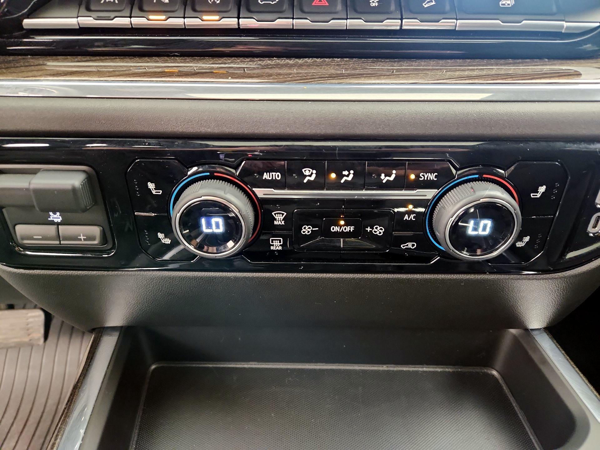 Thumbnail: 2023 Chevrolet Silverado 1500 - 16