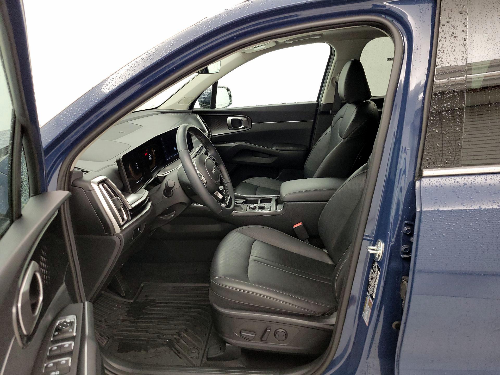 Thumbnail: 2024 Kia Sorento - 11