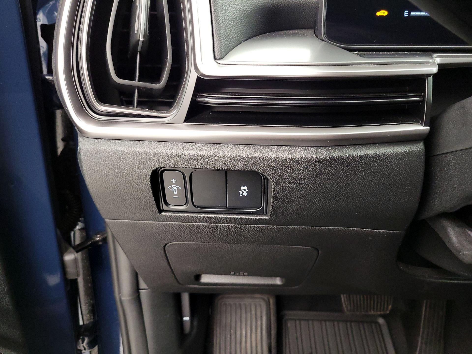 Thumbnail: 2024 Kia Sorento - 13