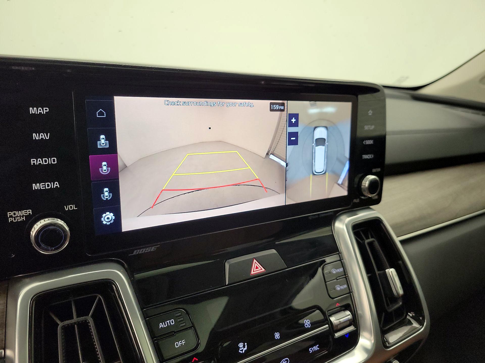 Thumbnail: 2023 Kia Sorento - 15