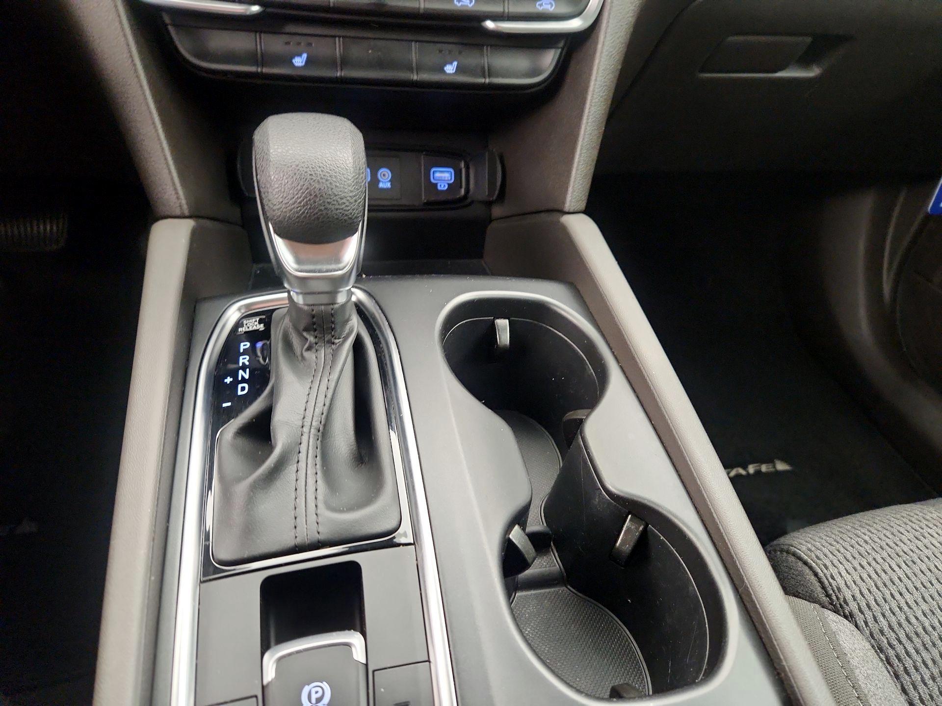 Thumbnail: 2020 Hyundai Santa Fe - 17