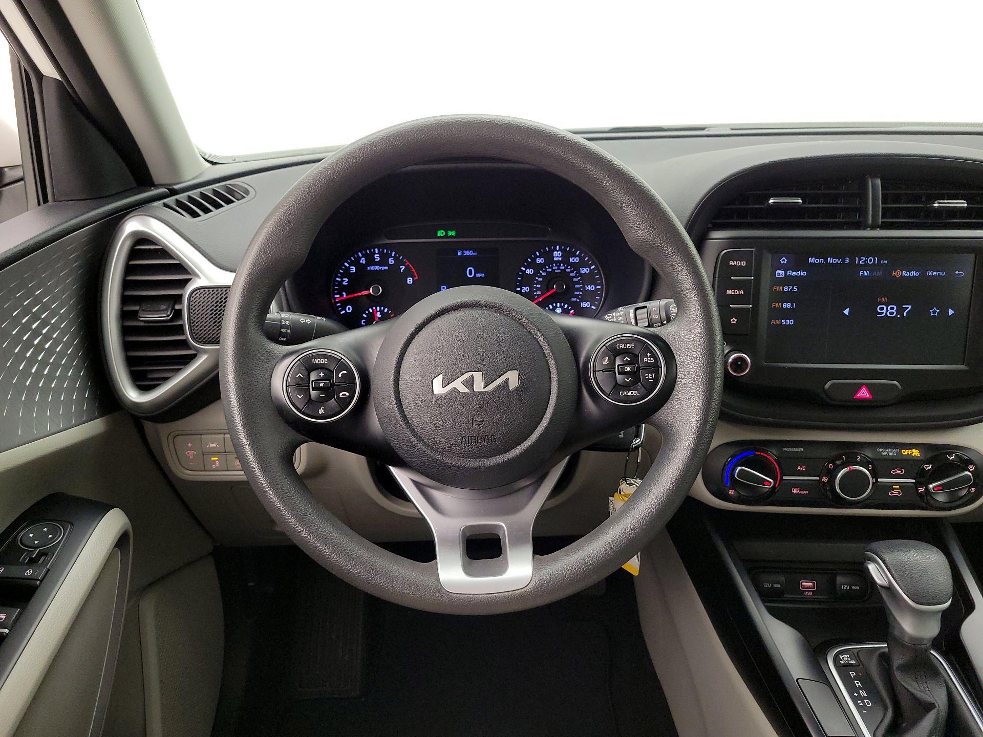 Thumbnail: 2022 Kia Soul - 10