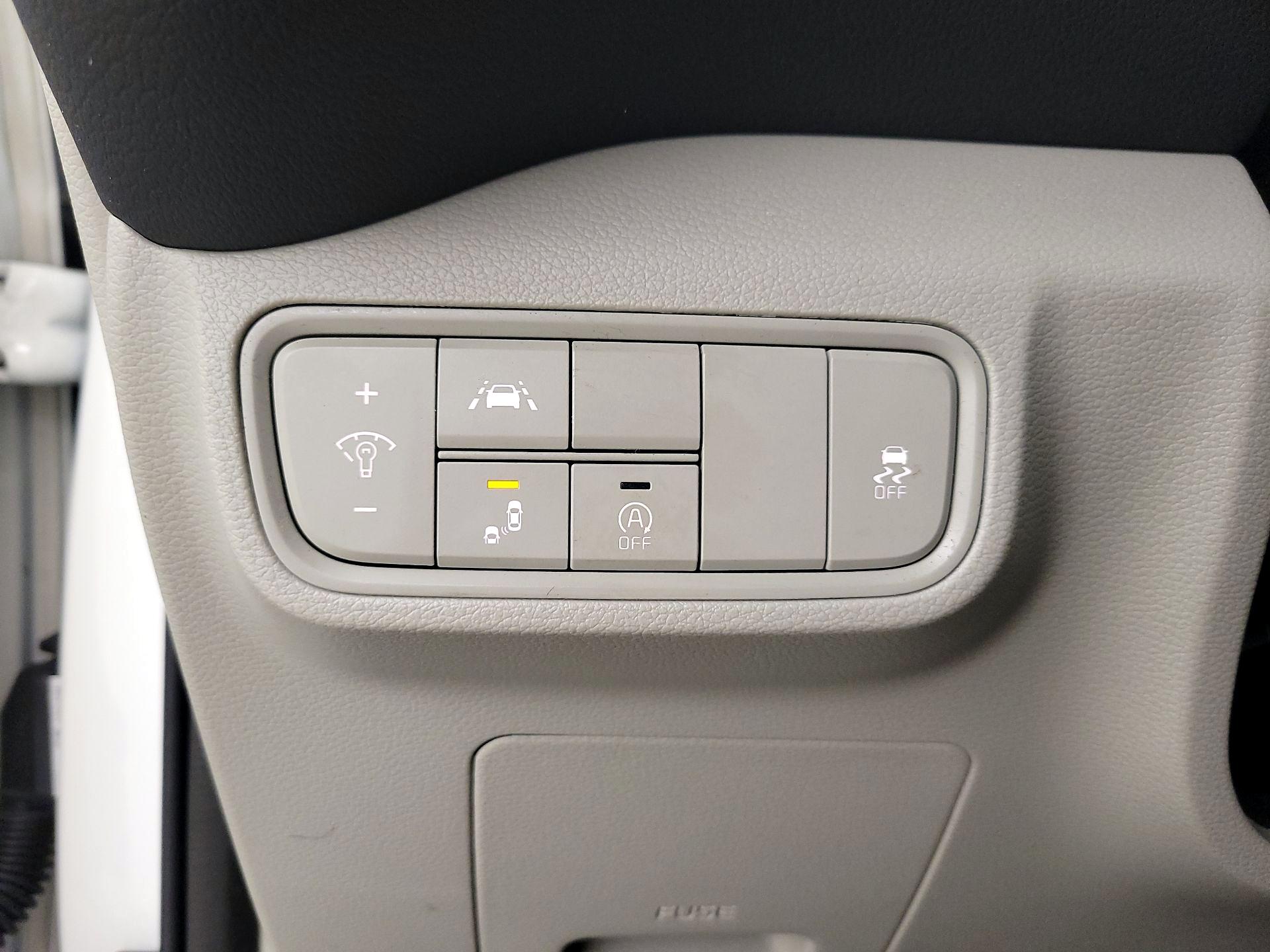 Thumbnail: 2022 Kia Soul - 13