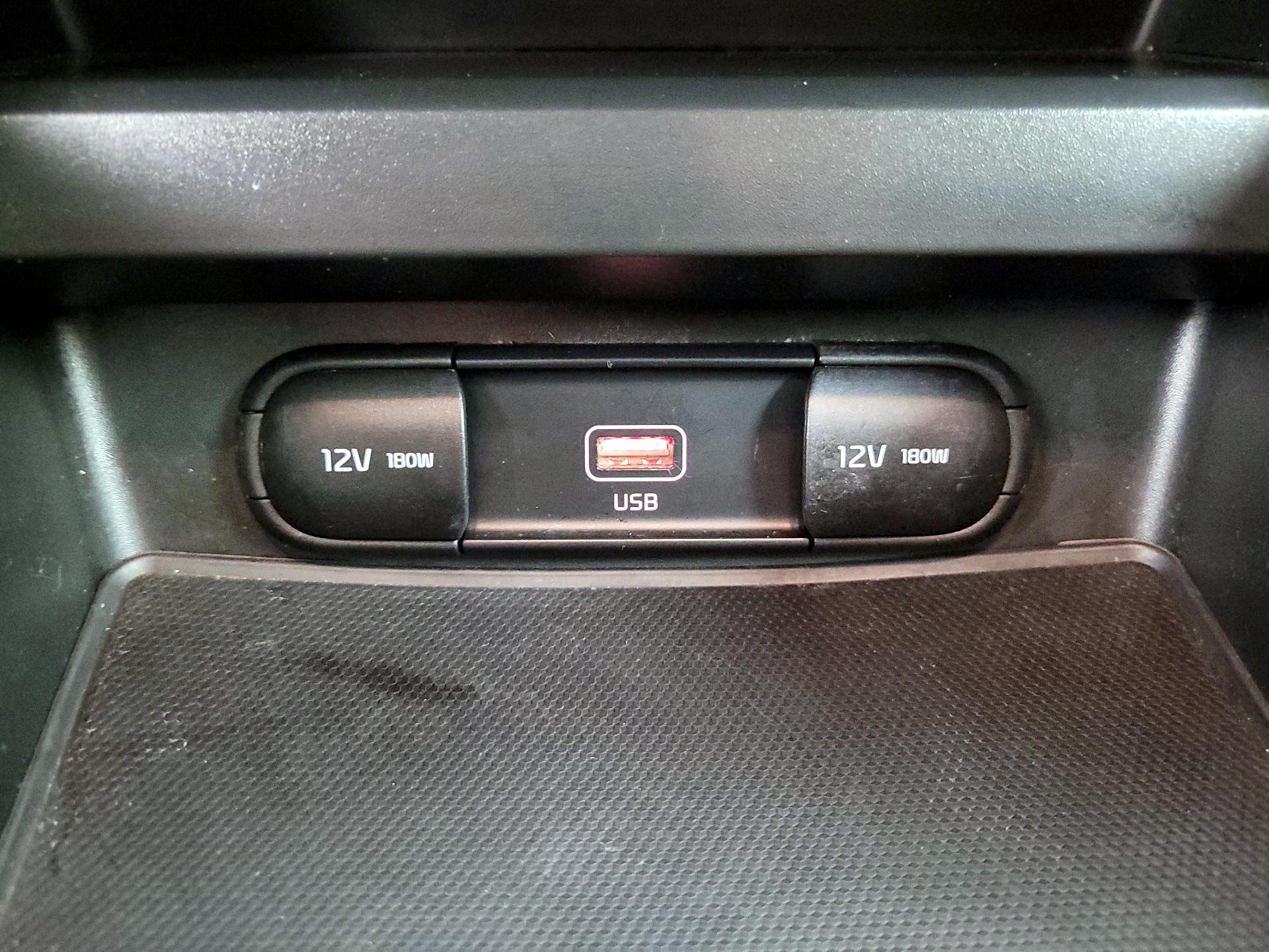 Thumbnail: 2022 Kia Soul - 18