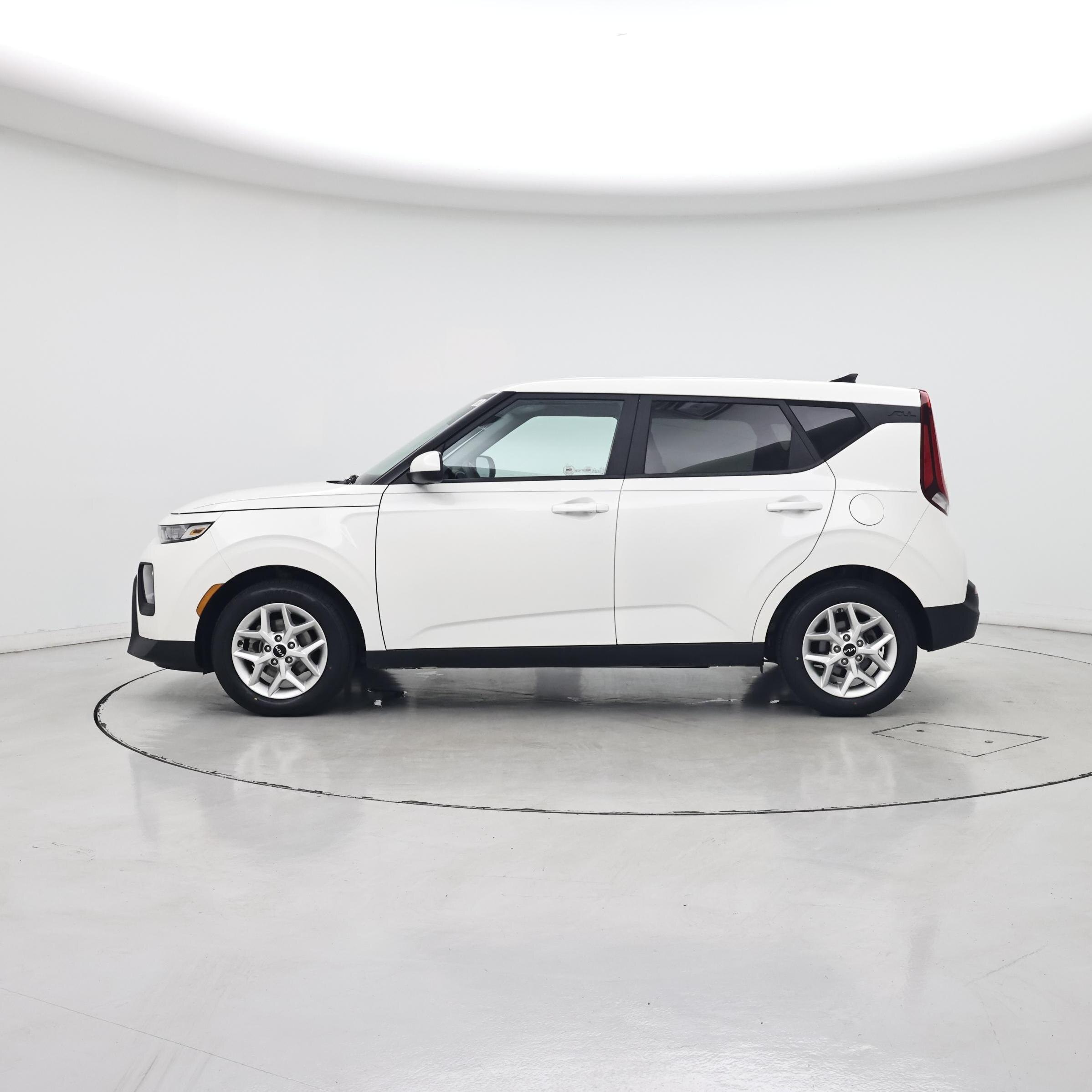 Thumbnail: 2022 Kia Soul - 3