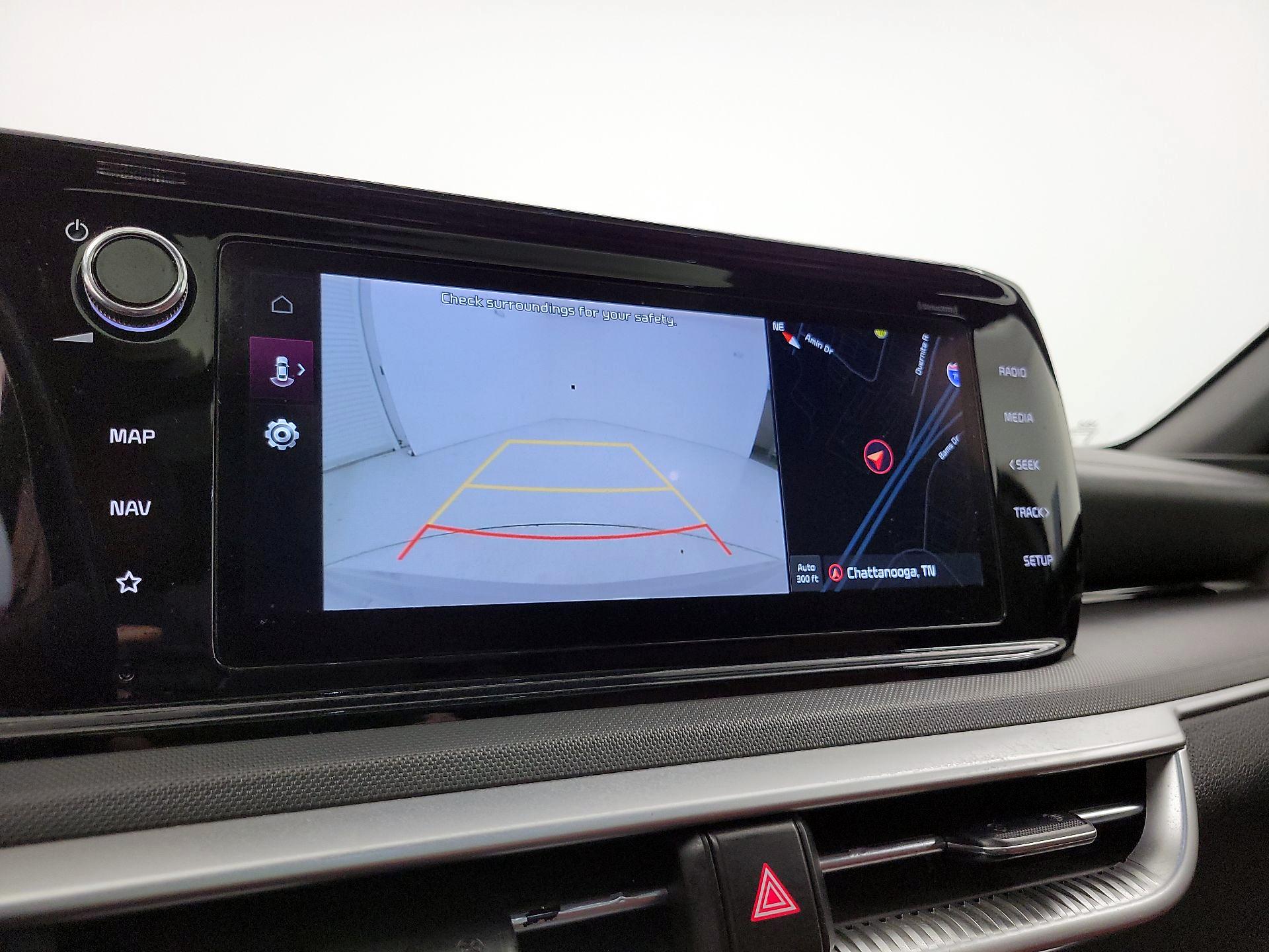 Thumbnail: 2023 Kia K5 - 15