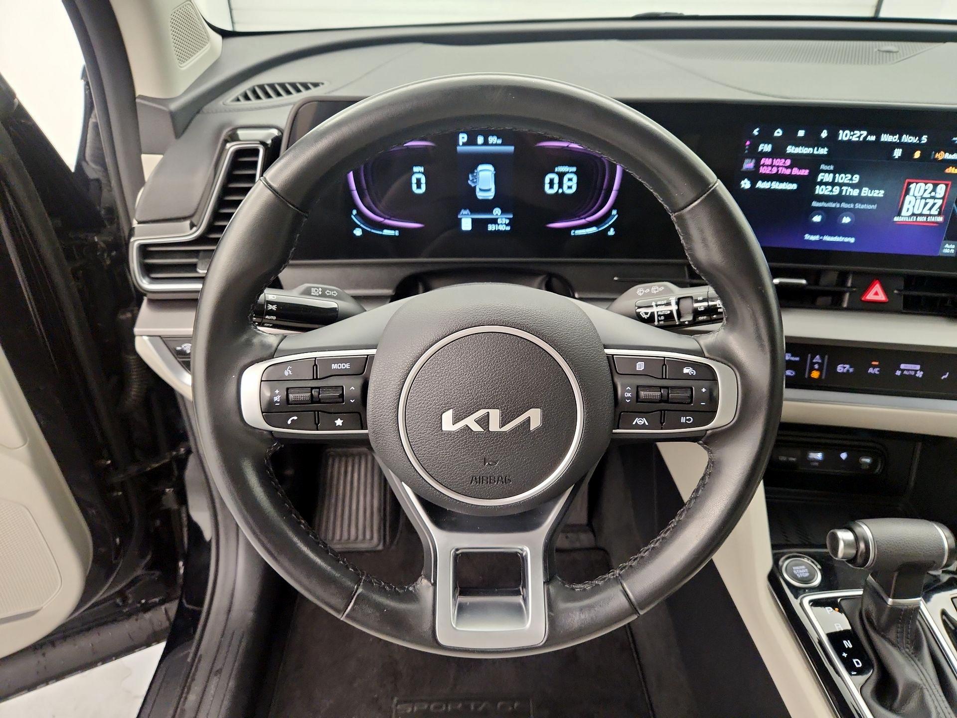 Thumbnail: 2023 Kia Sportage - 10