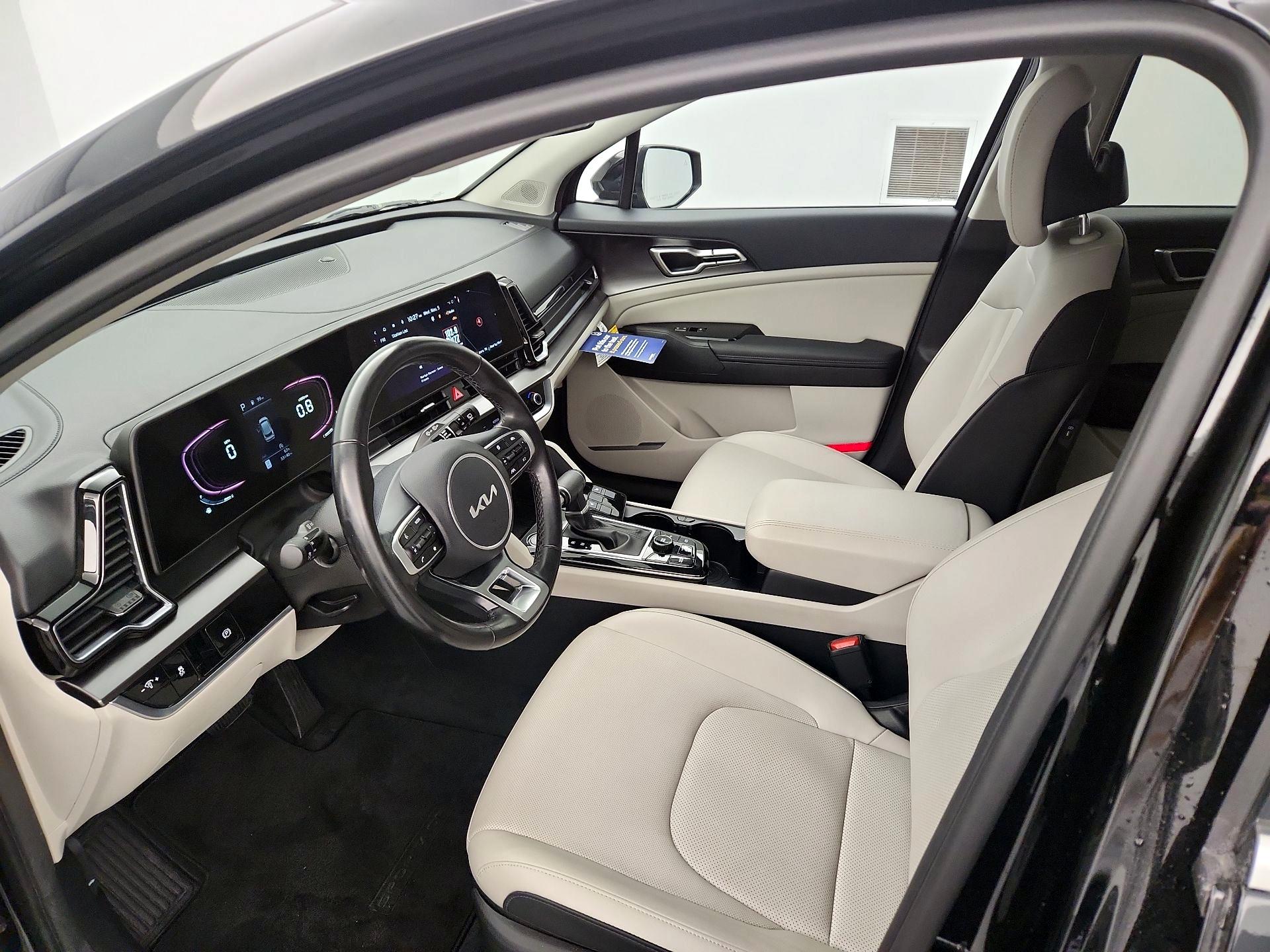 Thumbnail: 2023 Kia Sportage - 11