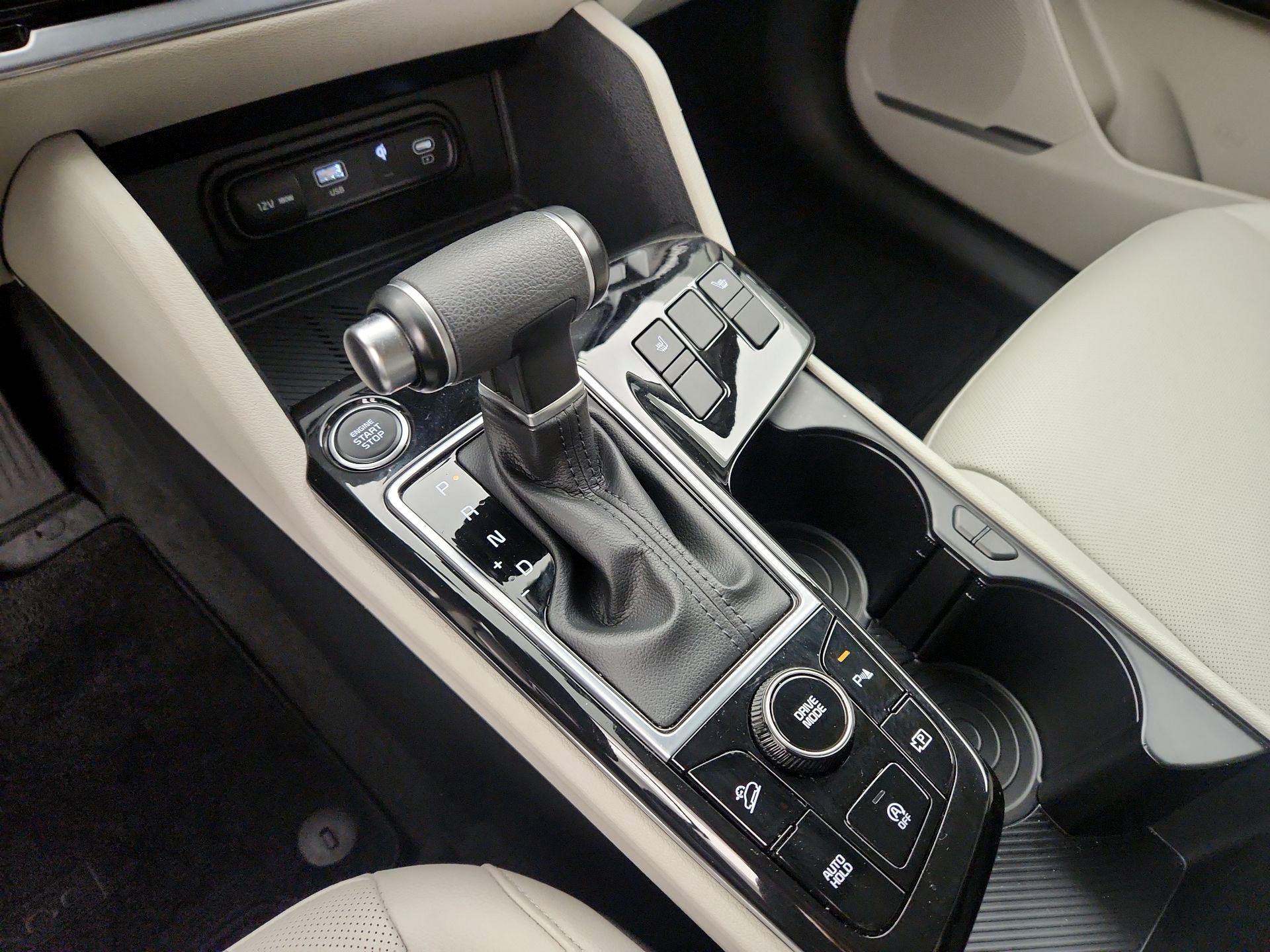 Thumbnail: 2023 Kia Sportage - 17