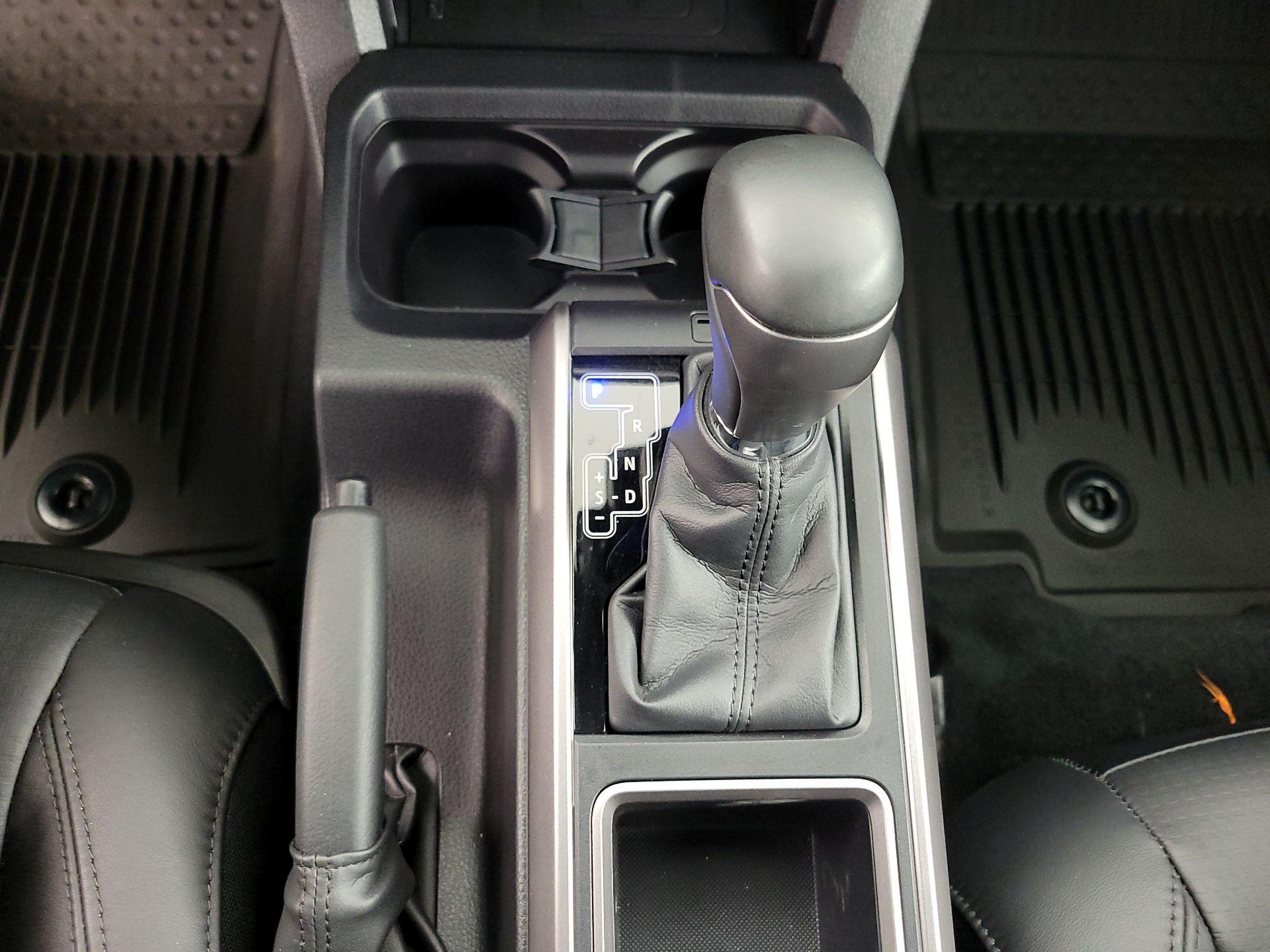 Thumbnail: 2023 Toyota Tacoma - 18