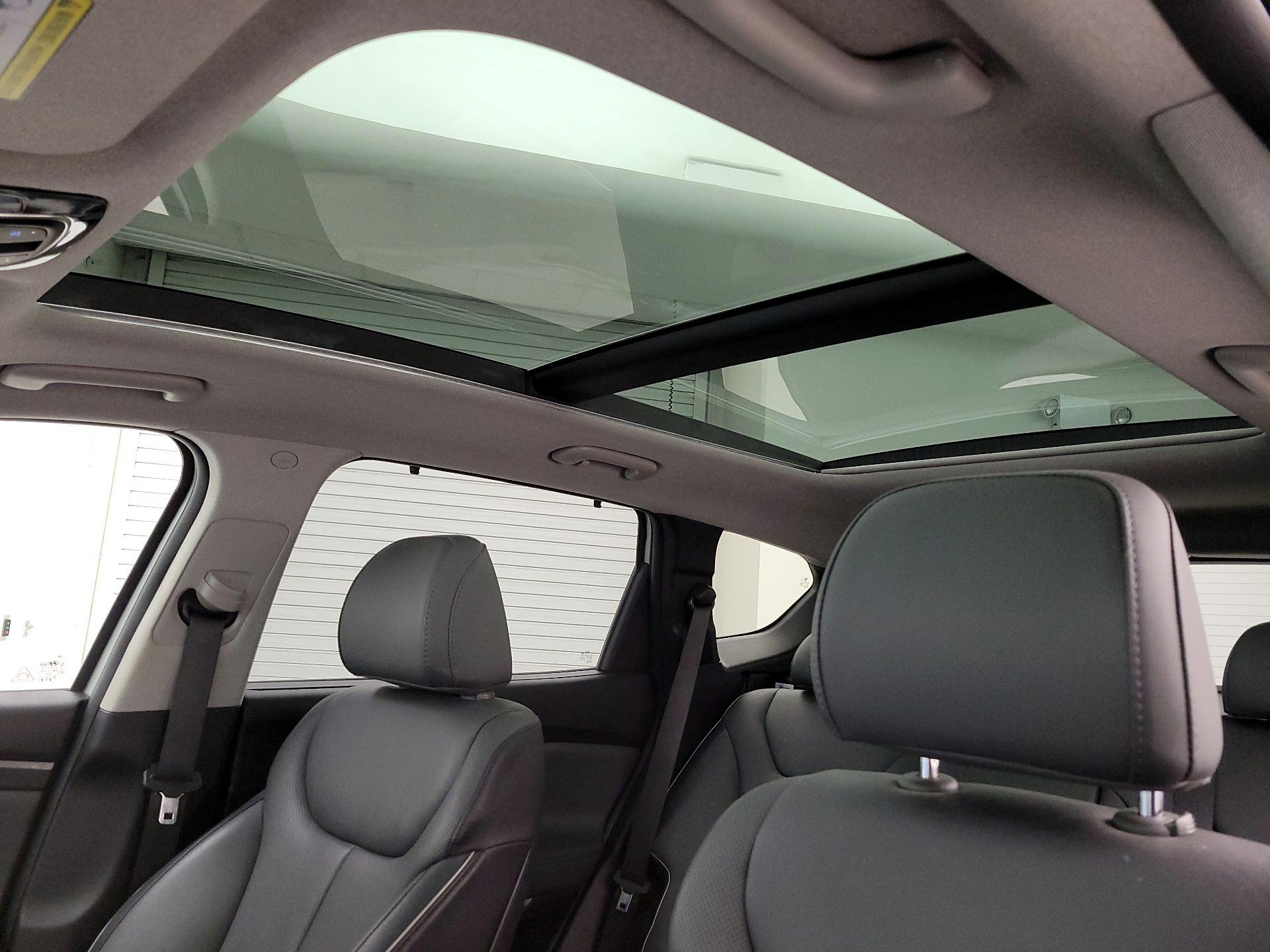 Thumbnail: 2023 Hyundai Santa Fe - 20