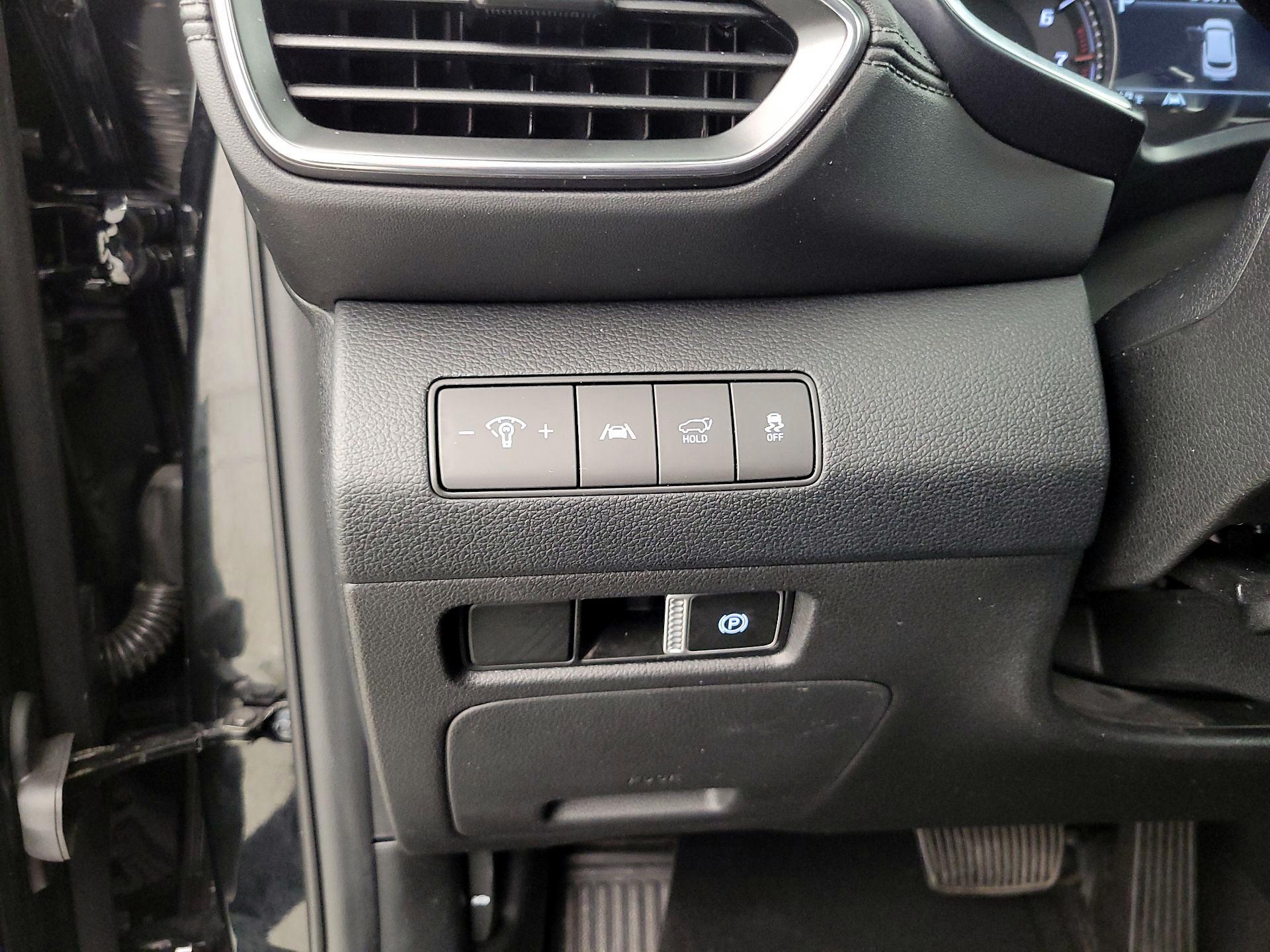 Thumbnail: 2023 Hyundai Santa Fe - 13