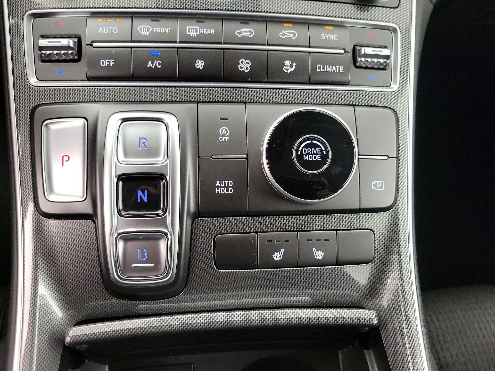 Thumbnail: 2023 Hyundai Santa Fe - 18