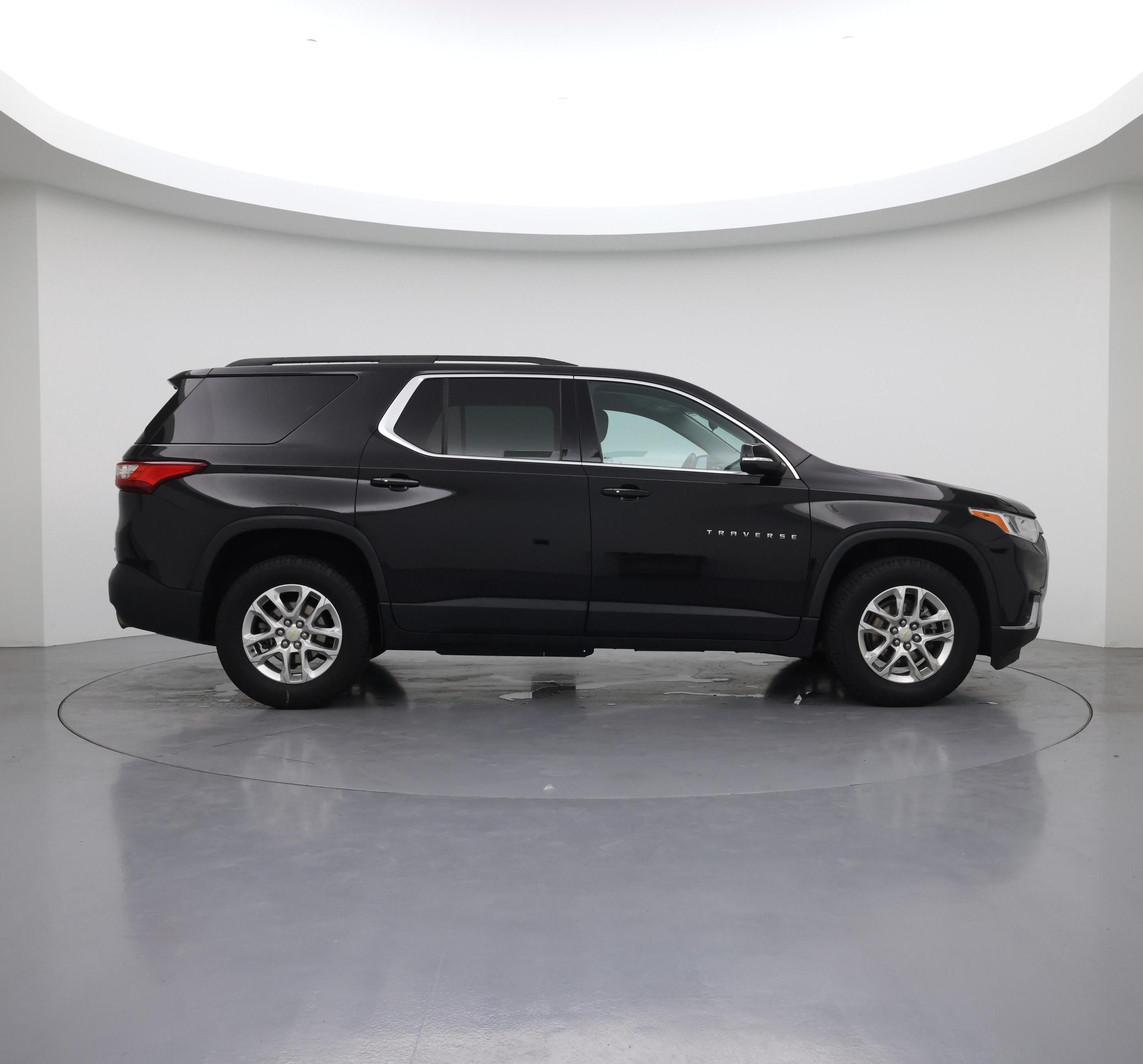 Thumbnail: 2021 Chevrolet Traverse - 7