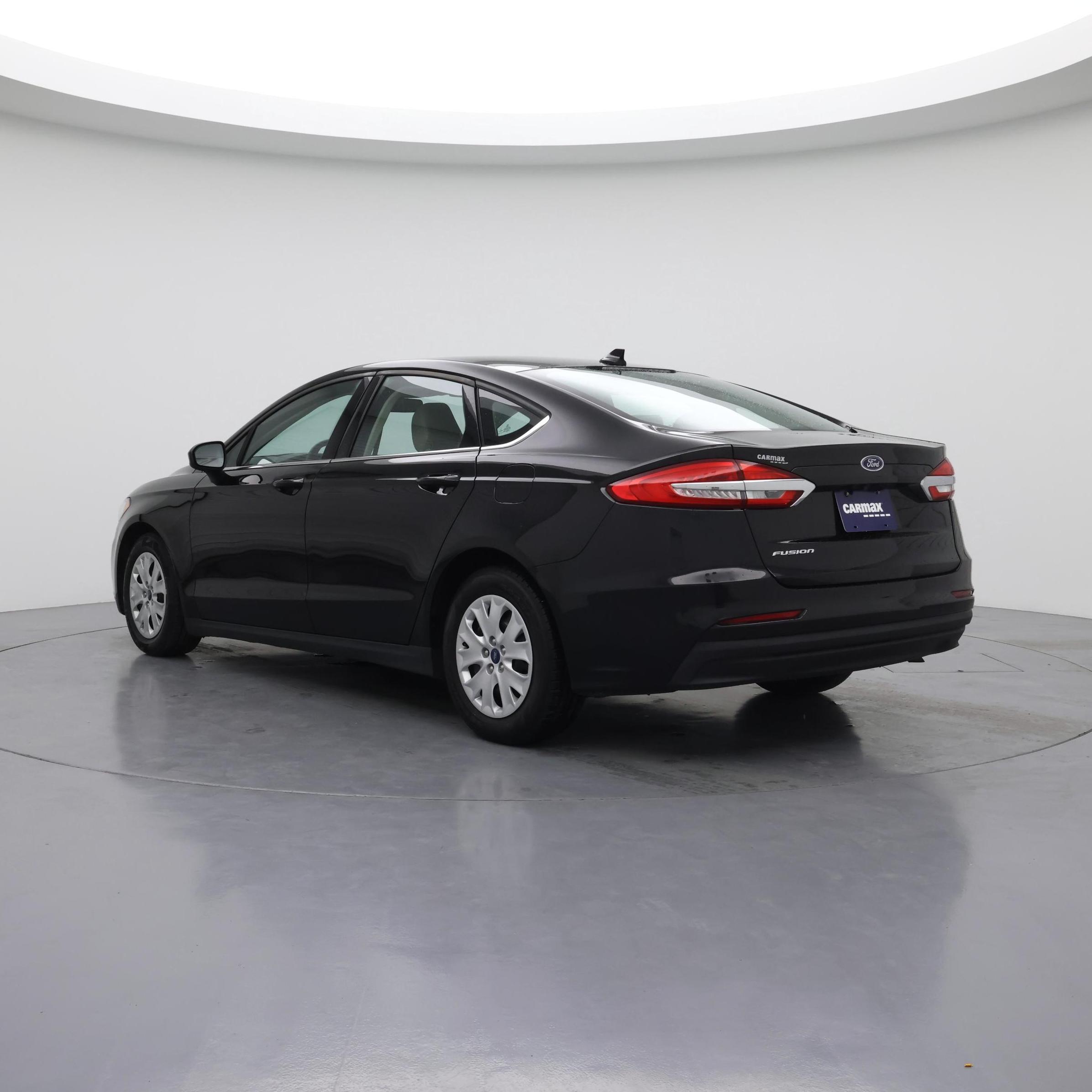 Thumbnail: 2020 Ford Fusion - 2