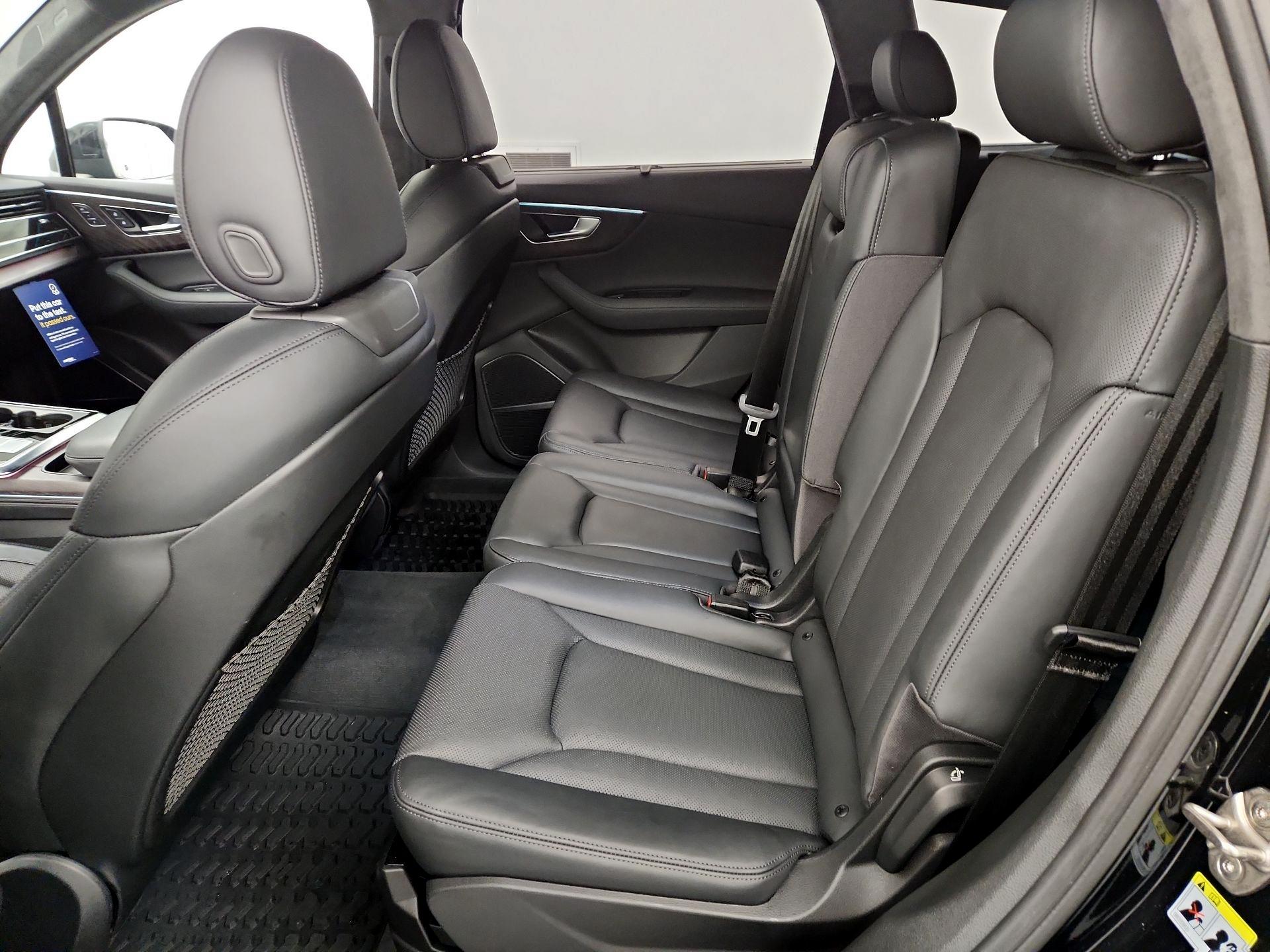 Thumbnail: 2022 Audi Q7 - 17