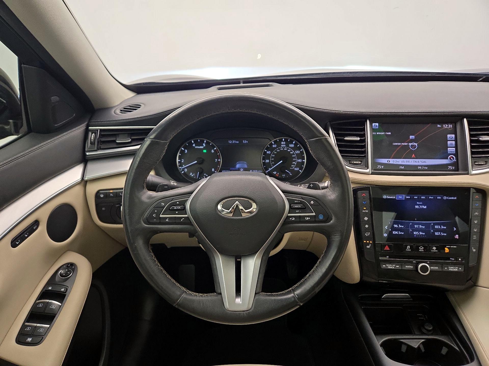 Thumbnail: 2019 INFINITI QX50 - 10