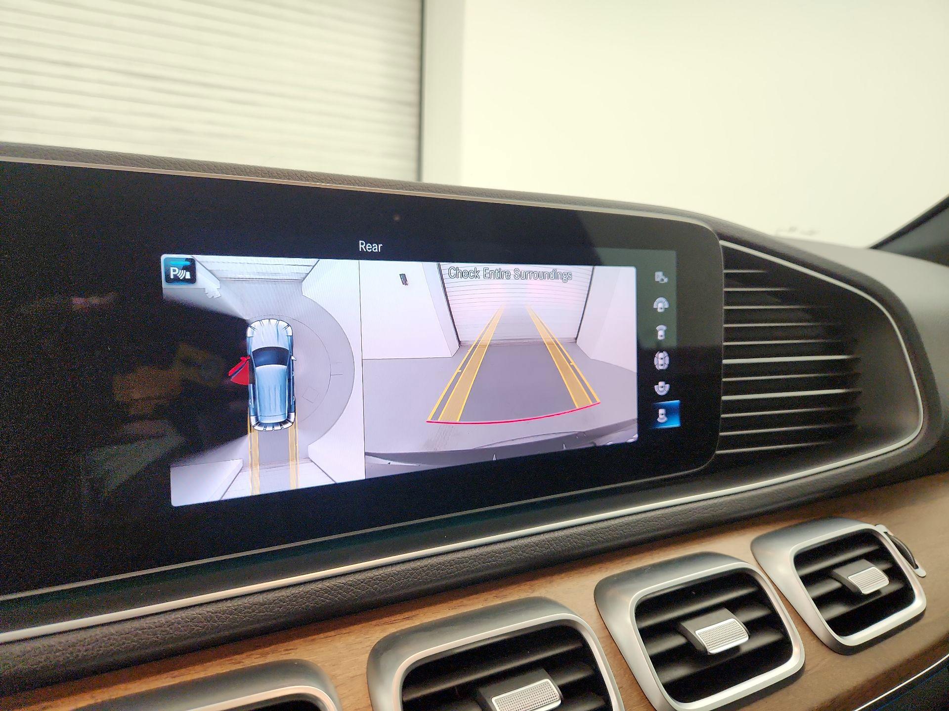 Thumbnail: 2021 Mercedes-Benz GLE - 14