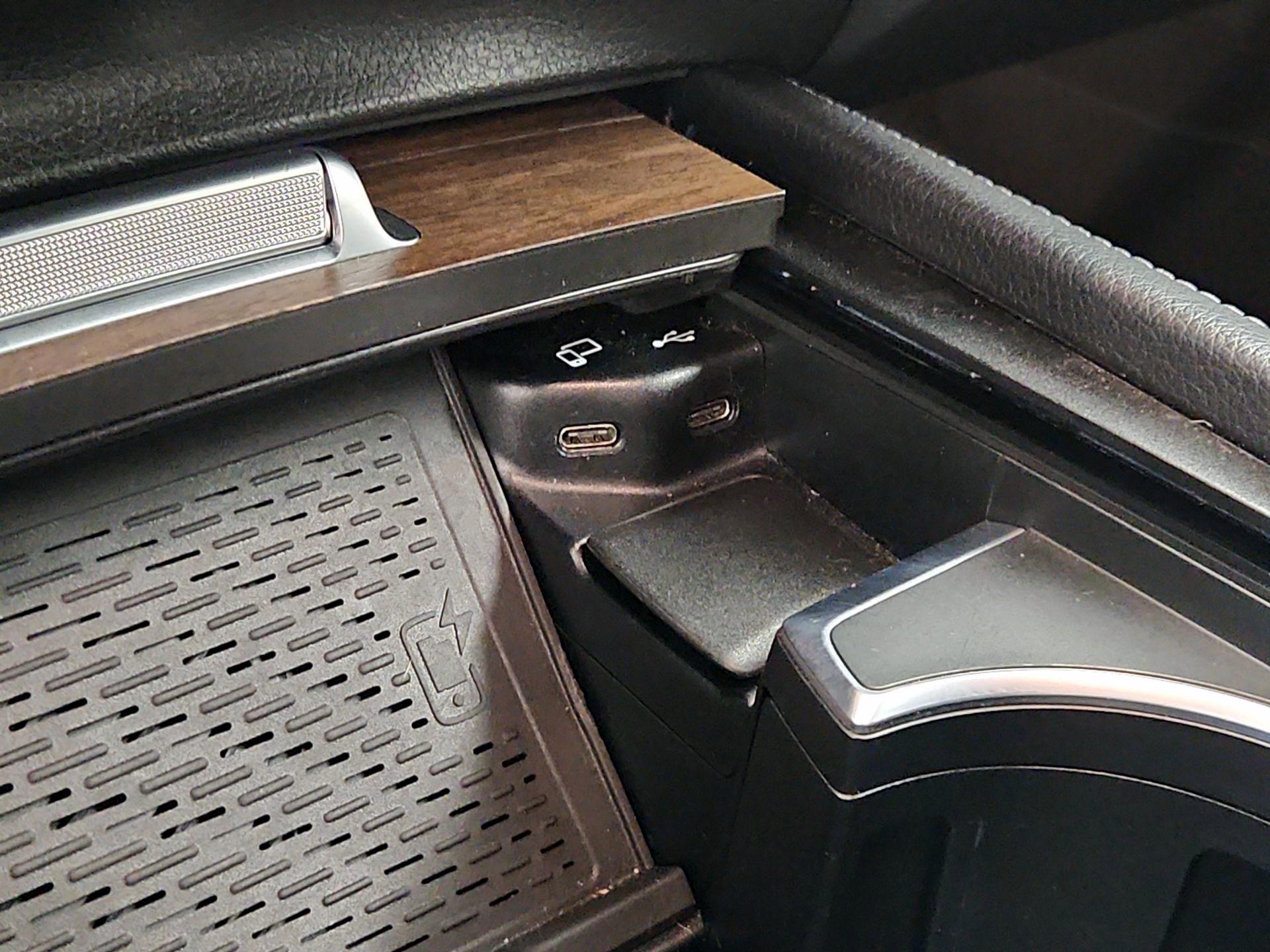 Thumbnail: 2021 Mercedes-Benz GLE - 18