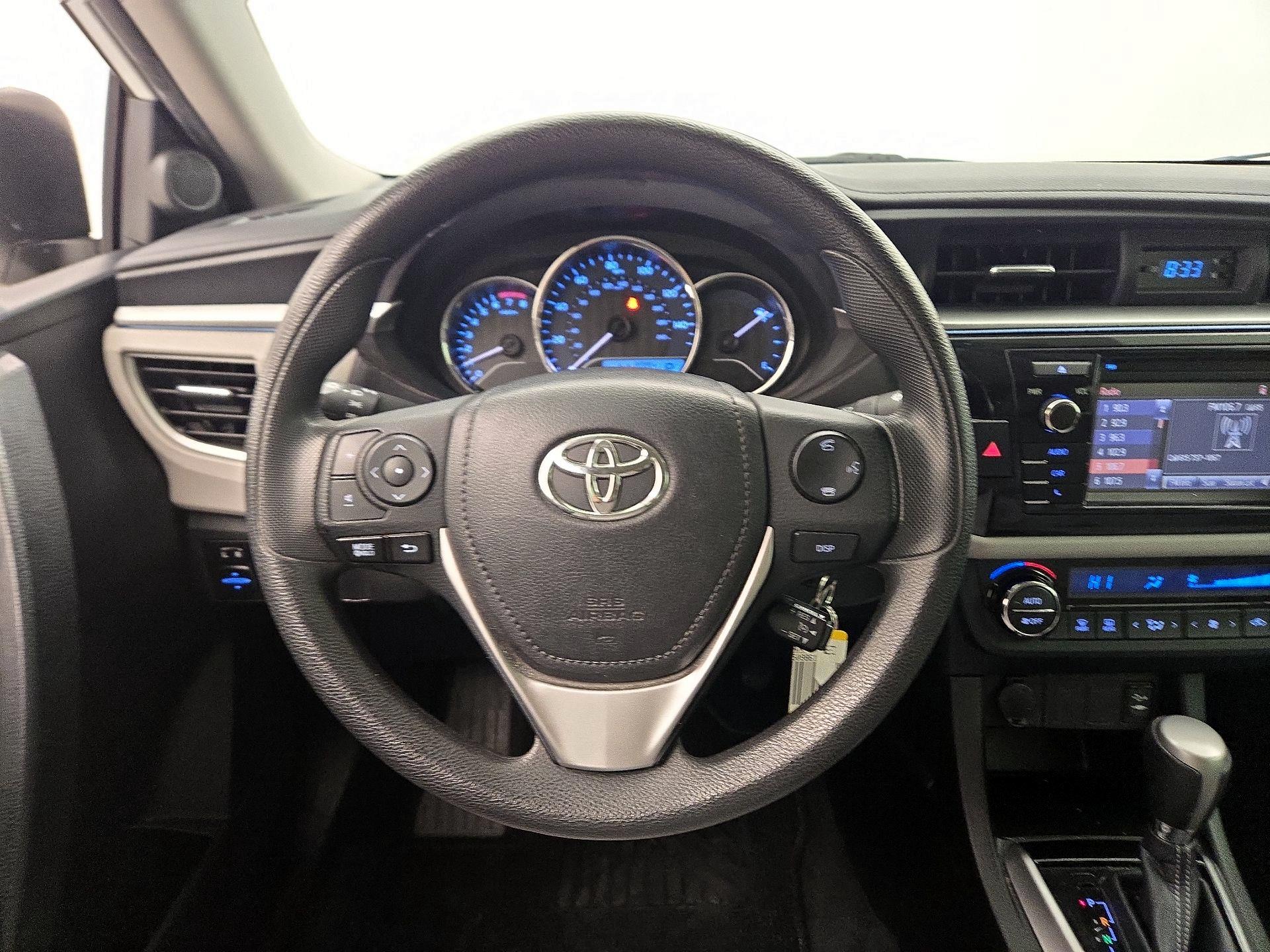 Thumbnail: 2016 Toyota Corolla - 10