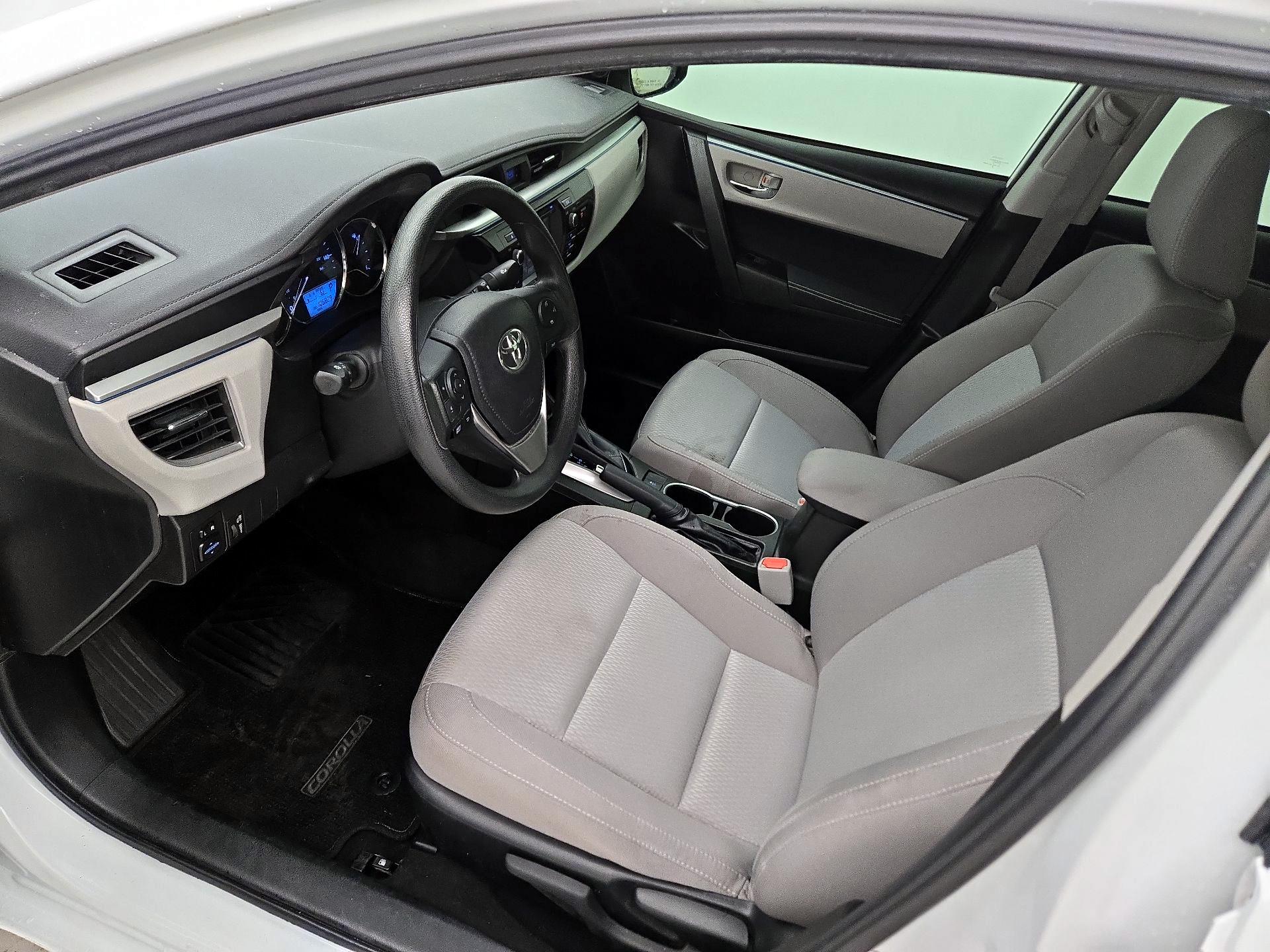 Thumbnail: 2016 Toyota Corolla - 11