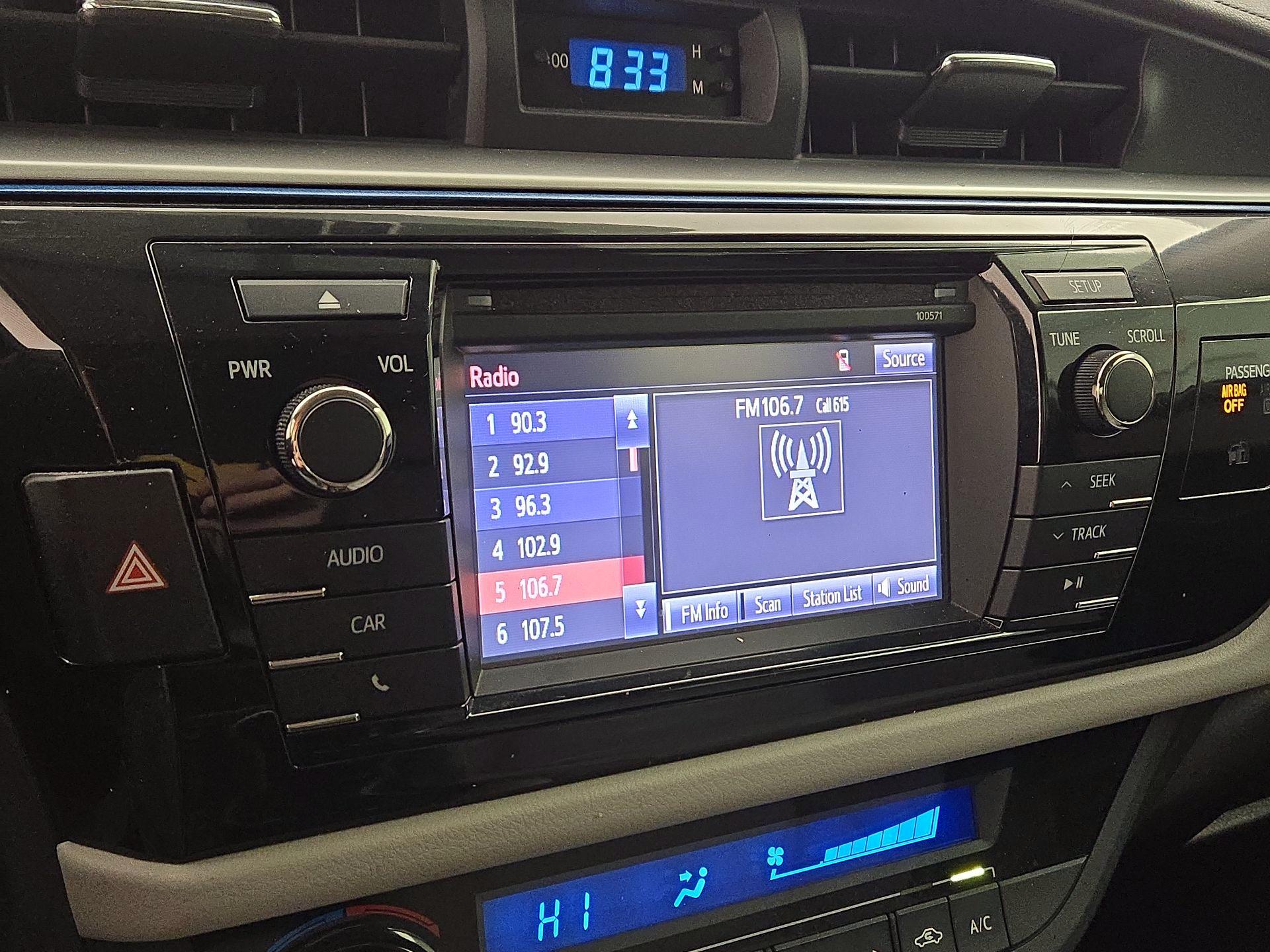 Thumbnail: 2016 Toyota Corolla - 15