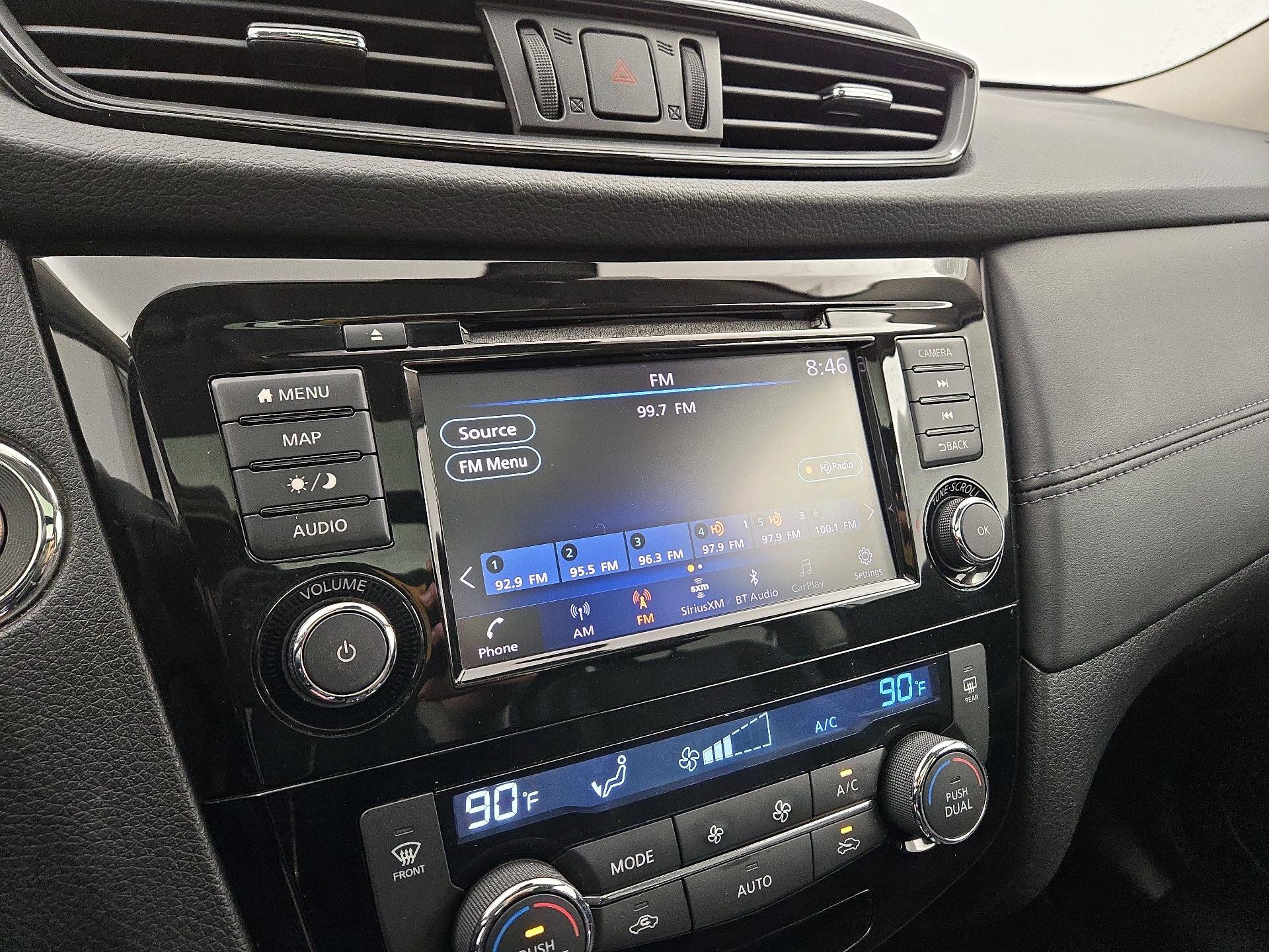 Thumbnail: 2018 Nissan Rogue - 16