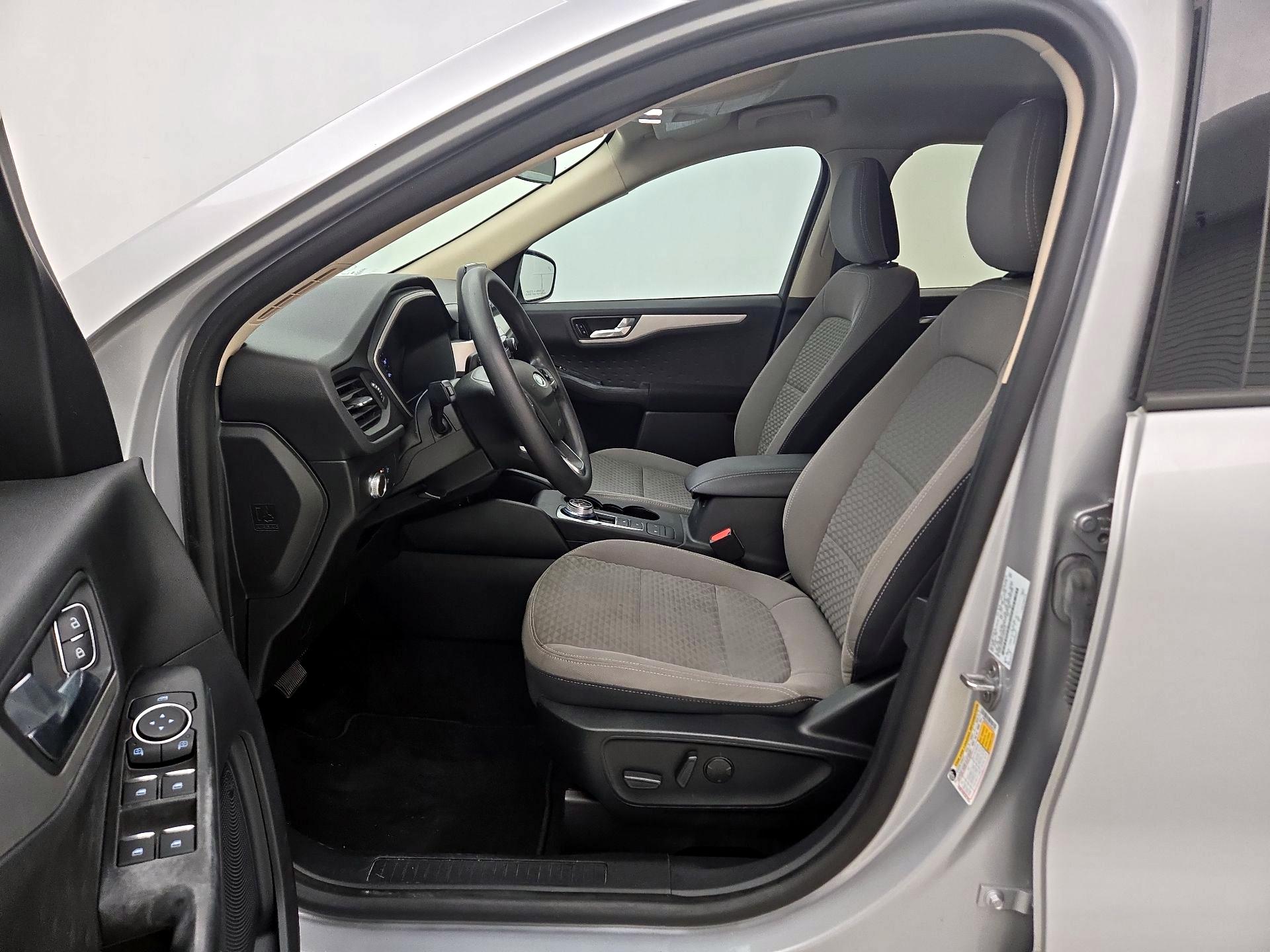 Thumbnail: 2020 Ford Escape - 11