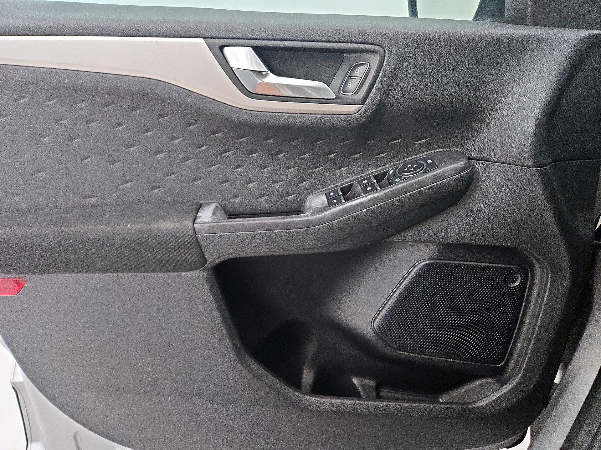 Thumbnail: 2020 Ford Escape - 12