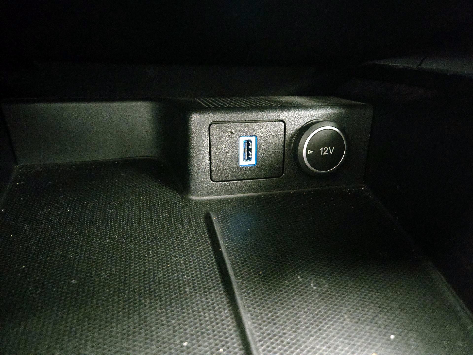 Thumbnail: 2020 Ford Escape - 19