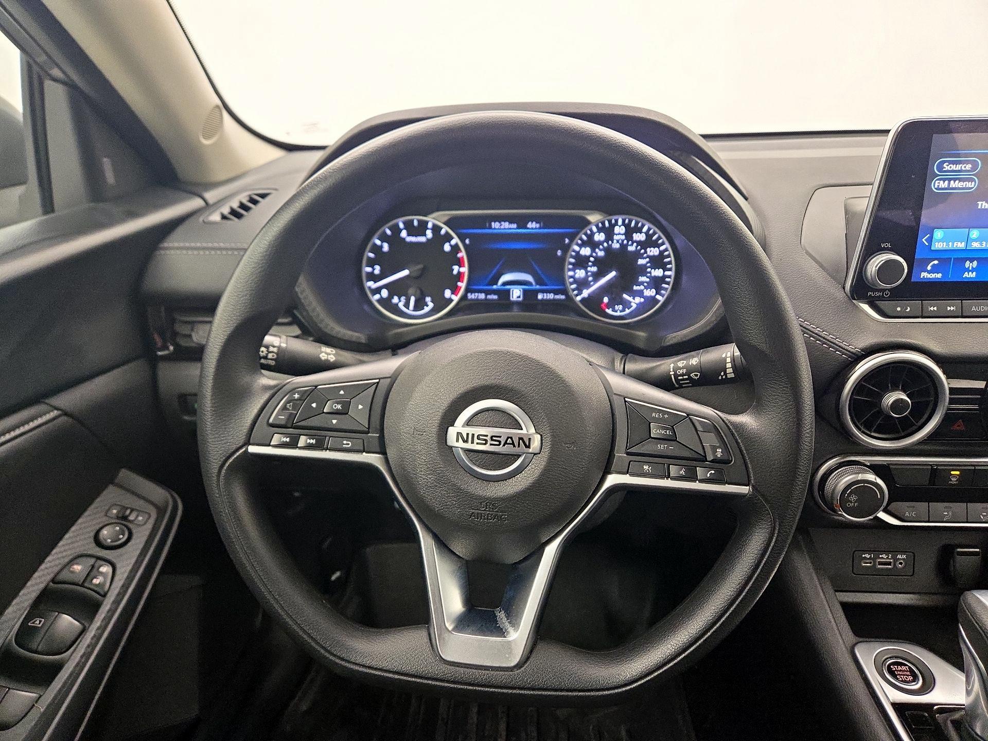 Thumbnail: 2023 Nissan Sentra - 10