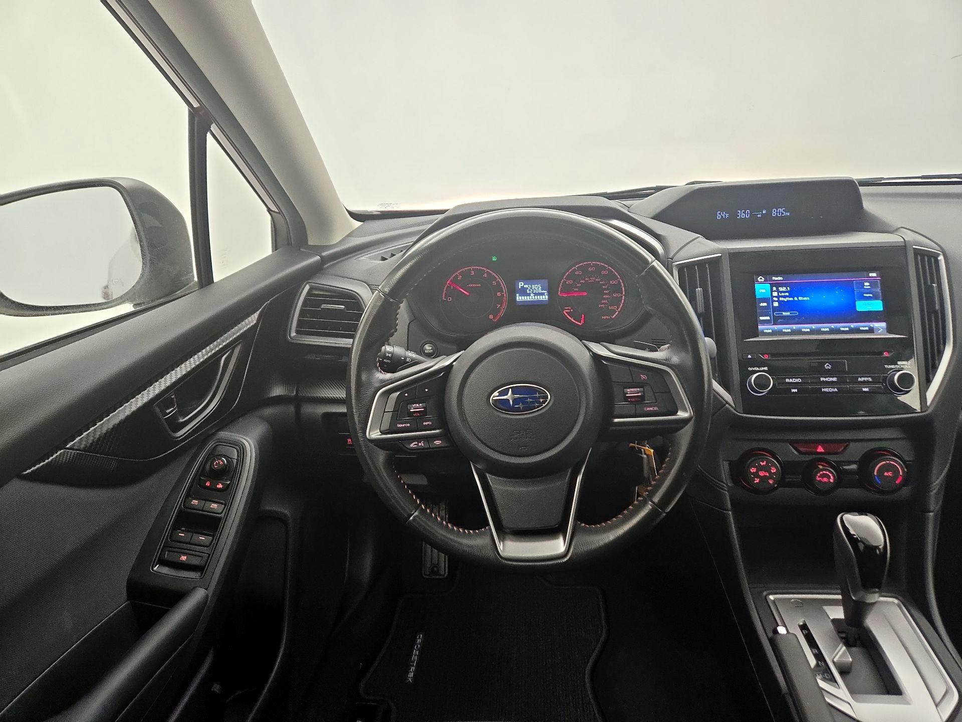 Thumbnail: 2019 Subaru Crosstrek - 10