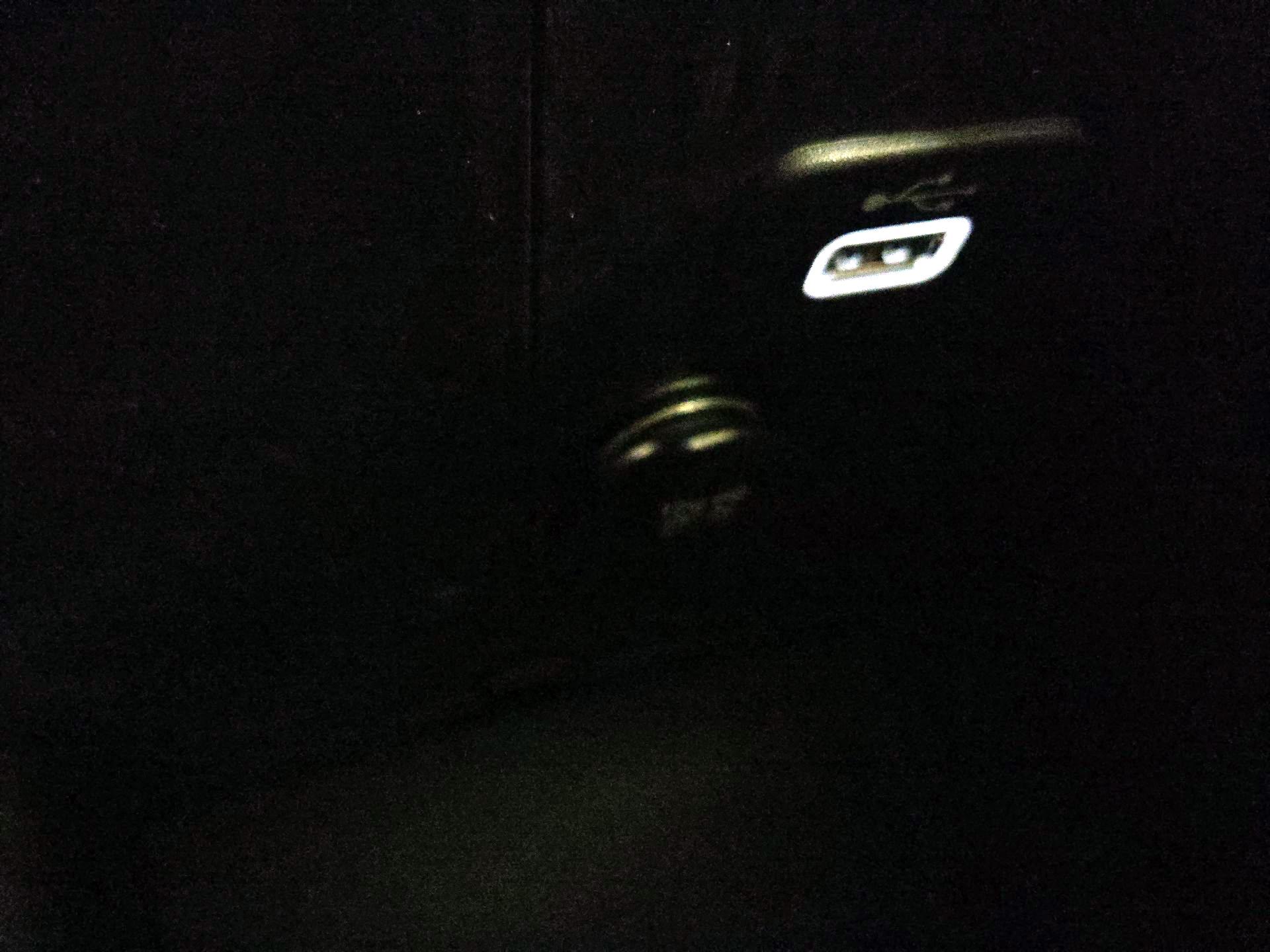 Thumbnail: 2016 Jeep Wrangler - 16