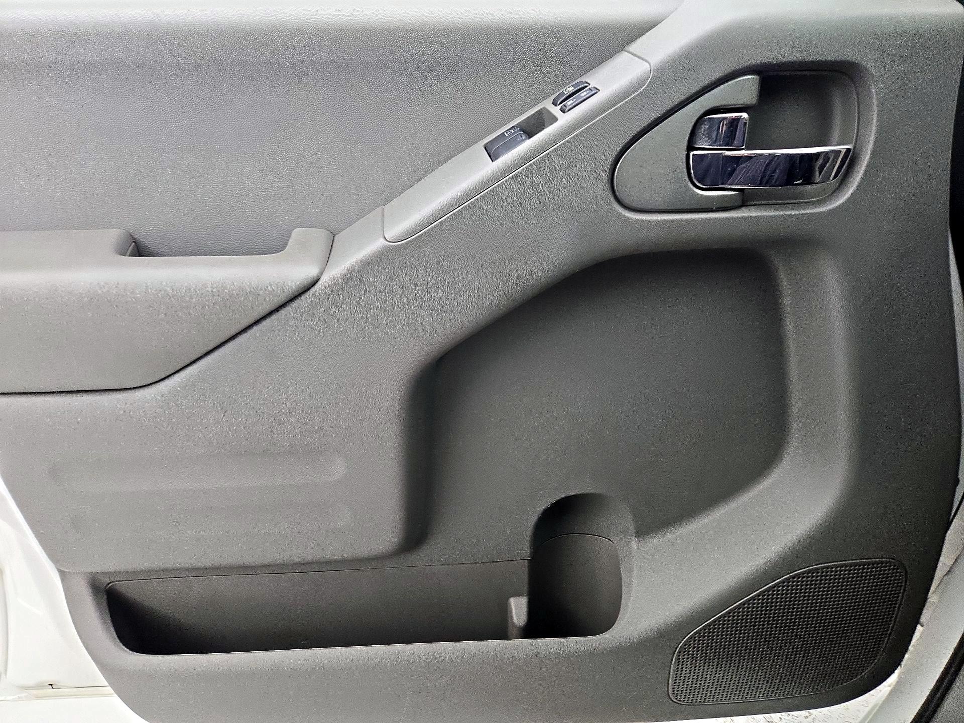 Thumbnail: 2020 Nissan Frontier - 12