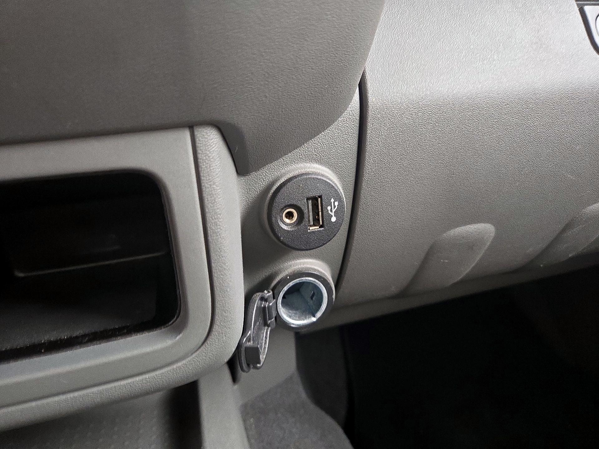 Thumbnail: 2020 Nissan Frontier - 18