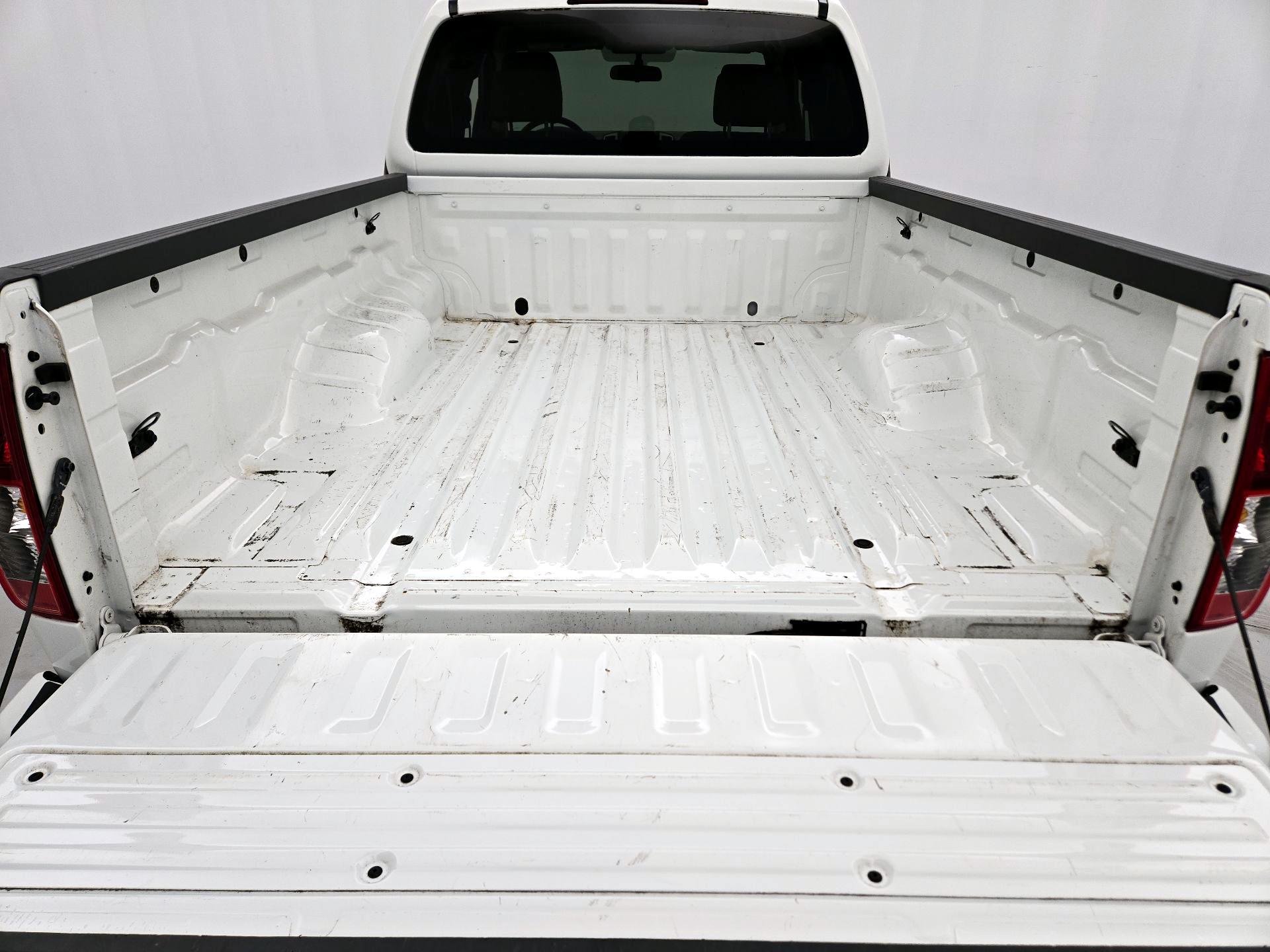 Thumbnail: 2020 Nissan Frontier - 20